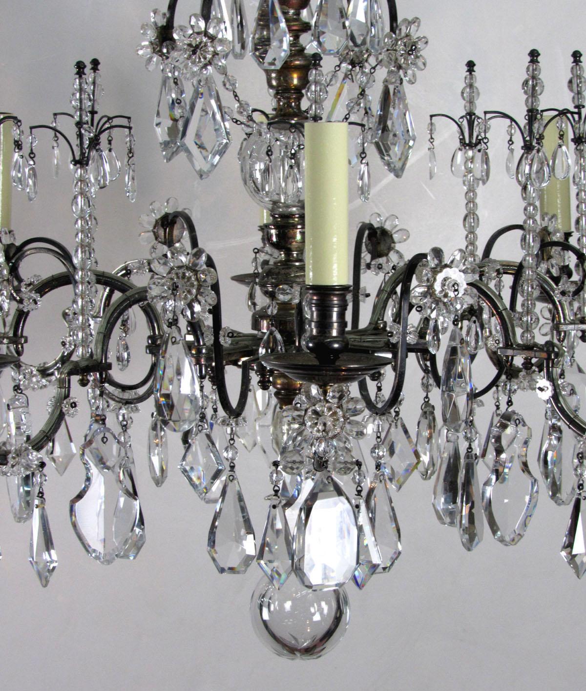 Bronze Late 20th Century Louis XV Style Chandelier For Sale