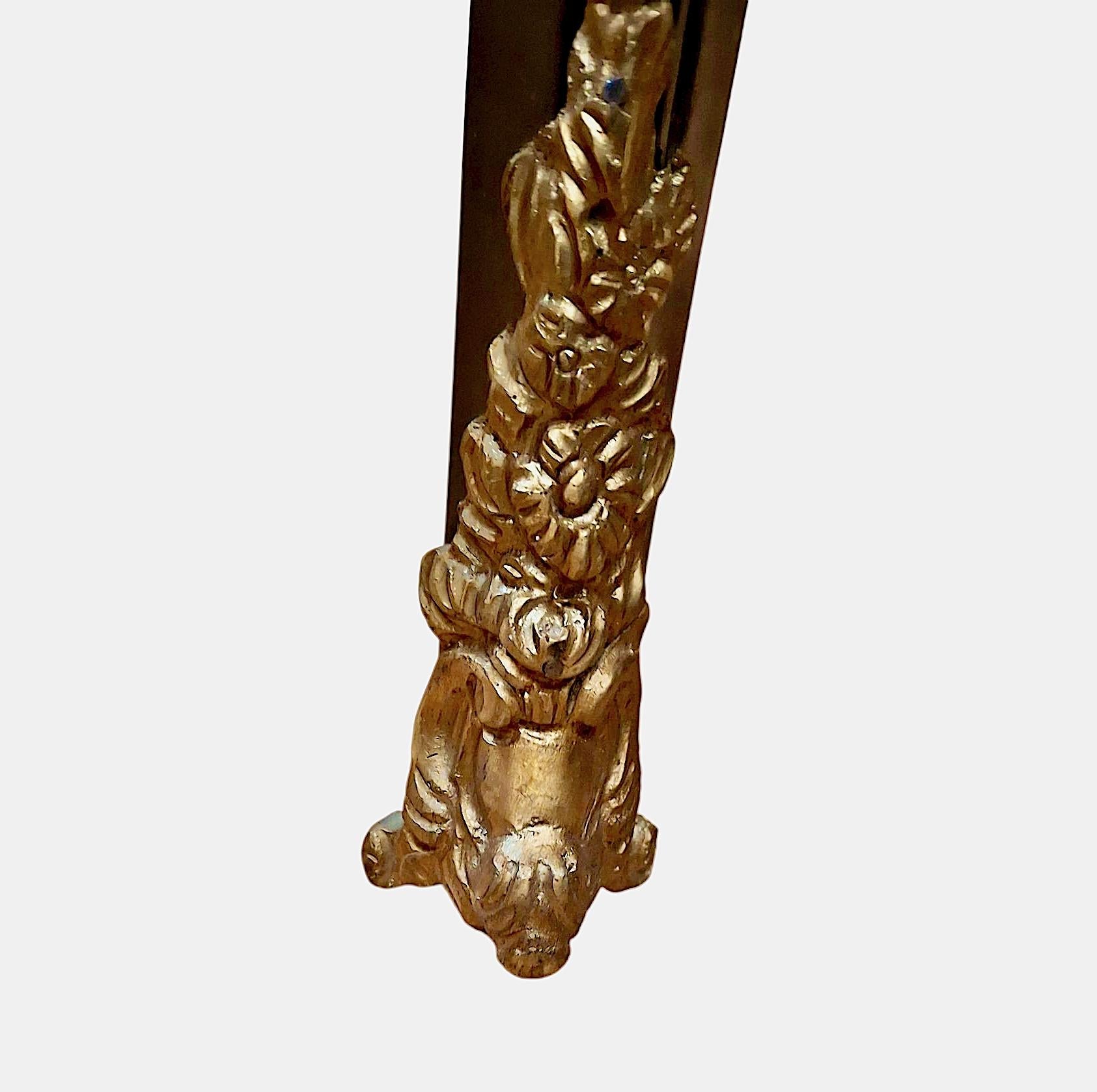 Scrivania intarsiata in stile Luigi XV della fine del XX secolo in vendita 6