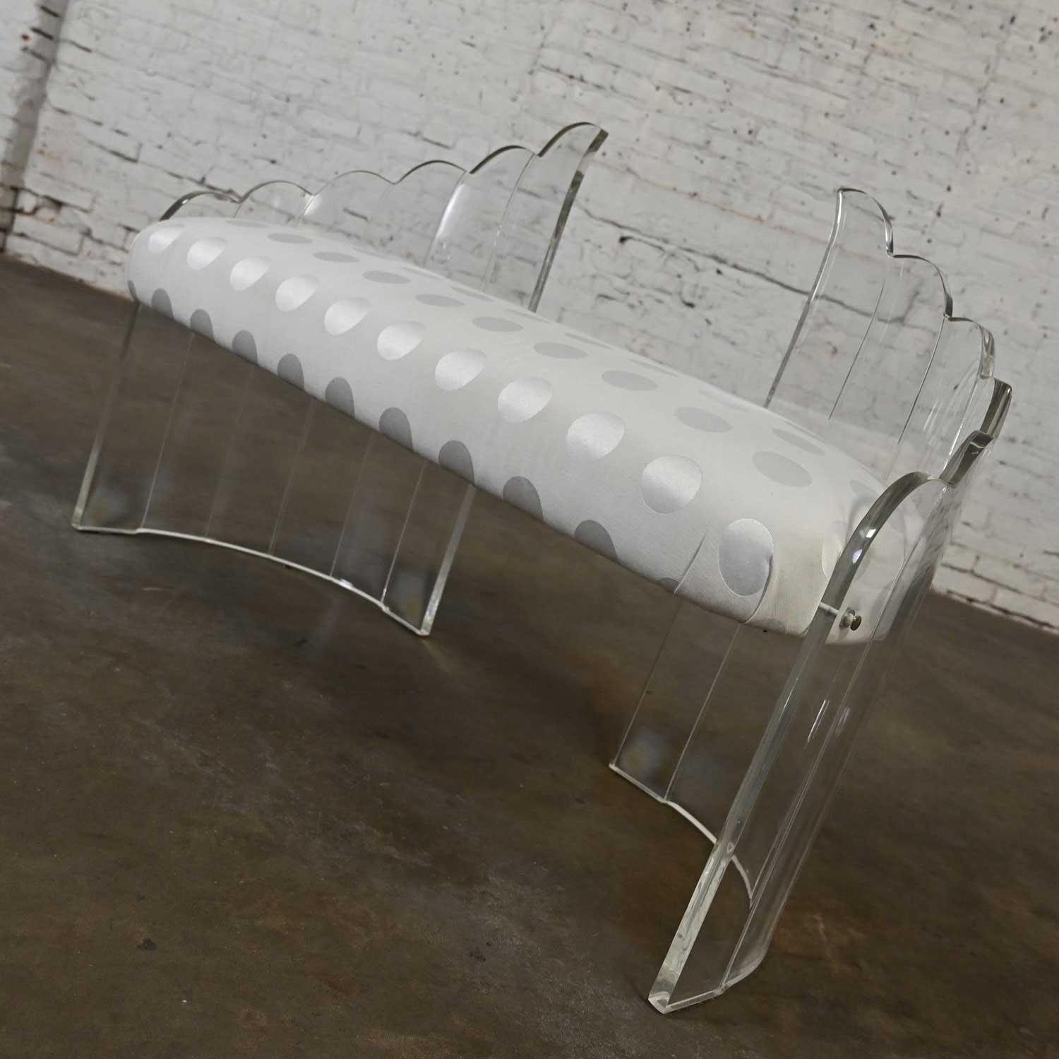 Late 20th Century Lucite Art Deco Hollywood Regency Sculptural Wing Bench For Sale 4