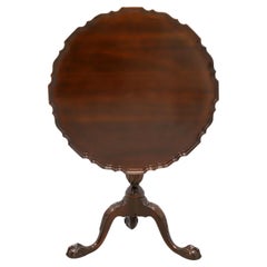 Late 20th Century Mahogany Chippendale Tilt-Top Pie Crust Table
