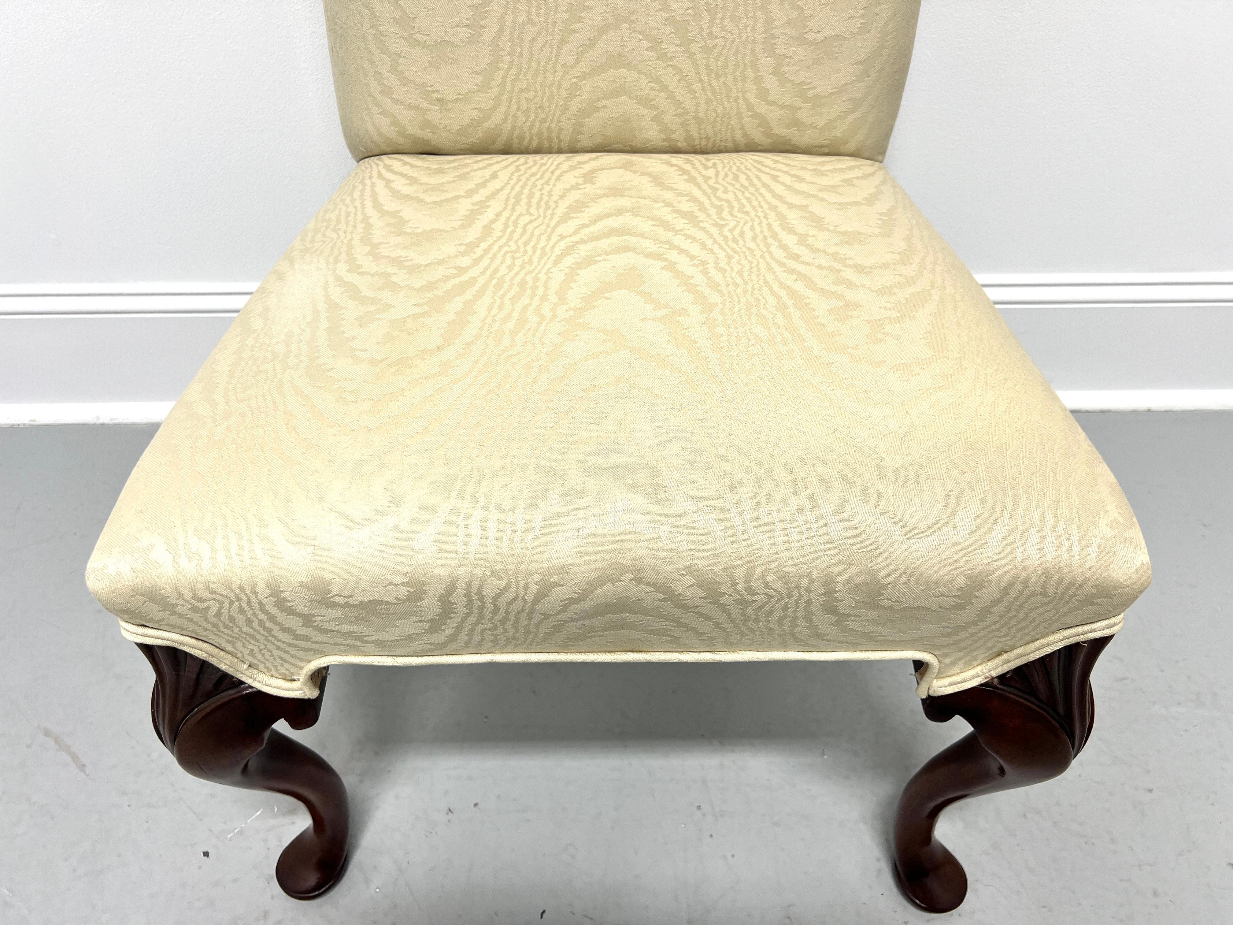 Spätes 20. Jahrhundert Mahagoni Rahmen Französisch Provincial Parsons Stühle - Paar im Angebot 1