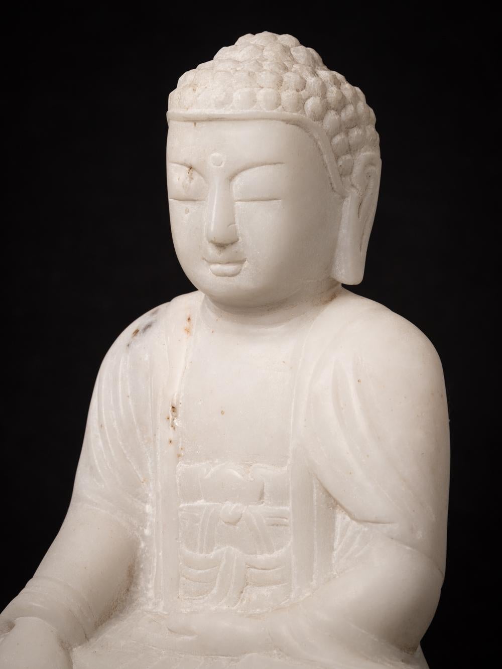 Late 20th century Marble Buddha statue in Bhumisparsha Mudra - Original Buddhas 4