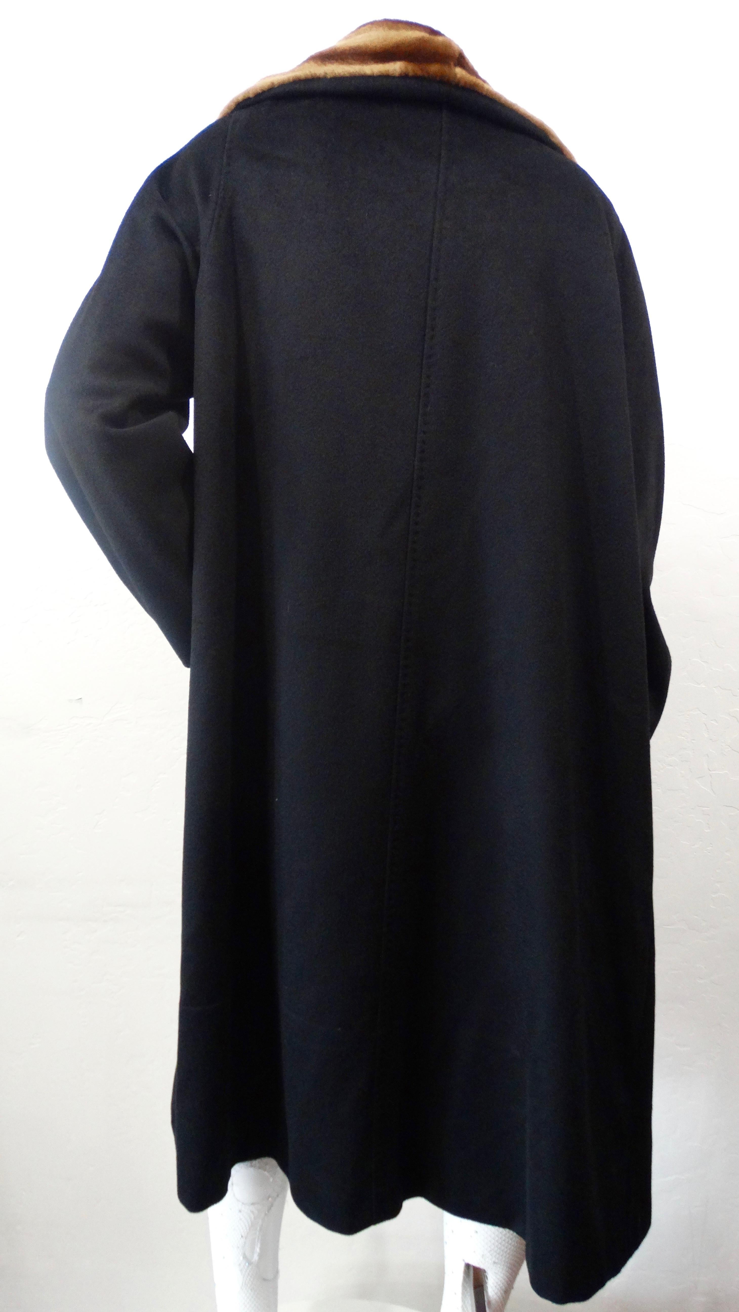 Women's or Men's  MaxMara Late 20th Century Black Cashmere & Mink Fur Coat 