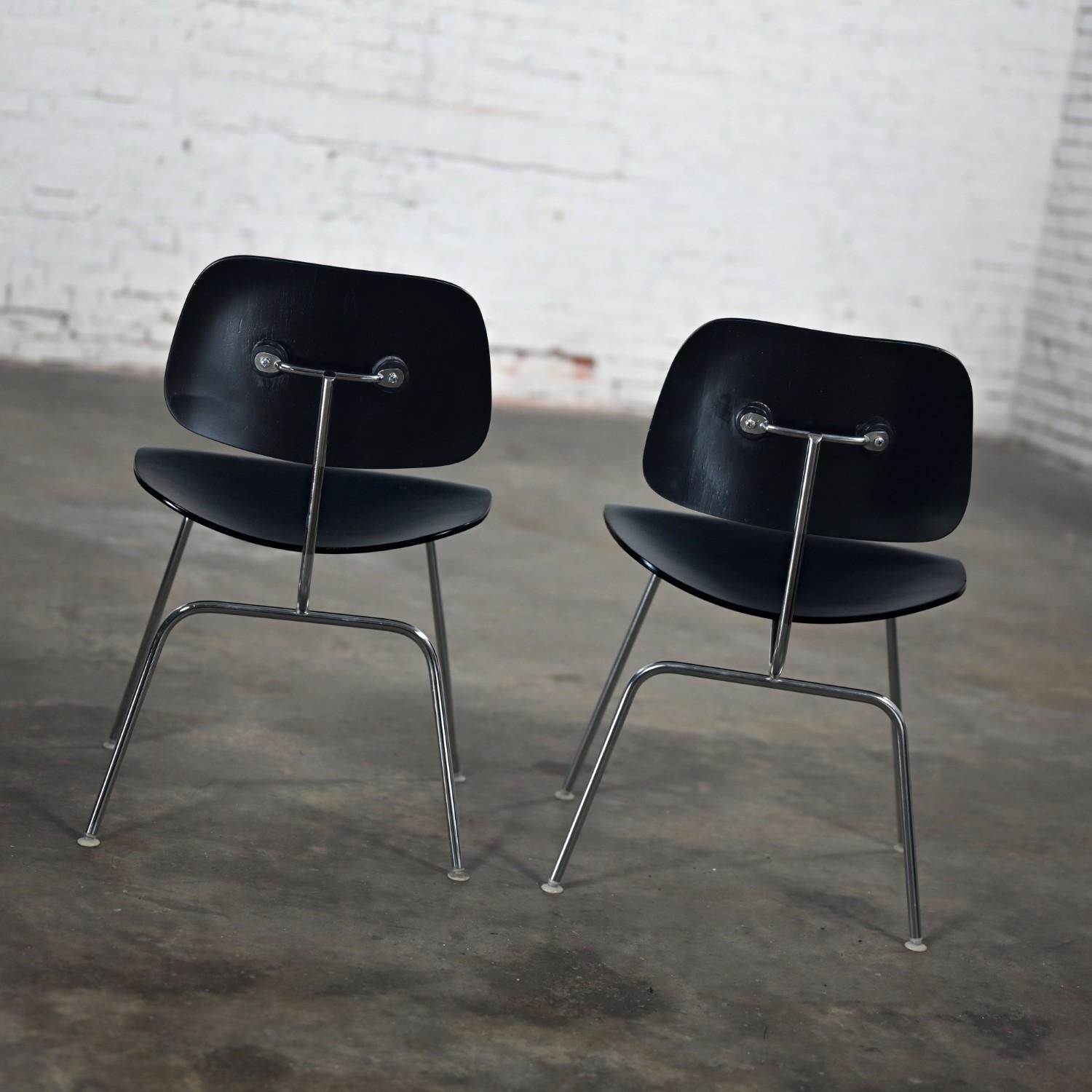 Late 20th Century MCM Pair DCM Chairs by Eames for Herman Miller Black & Chrome For Sale 6