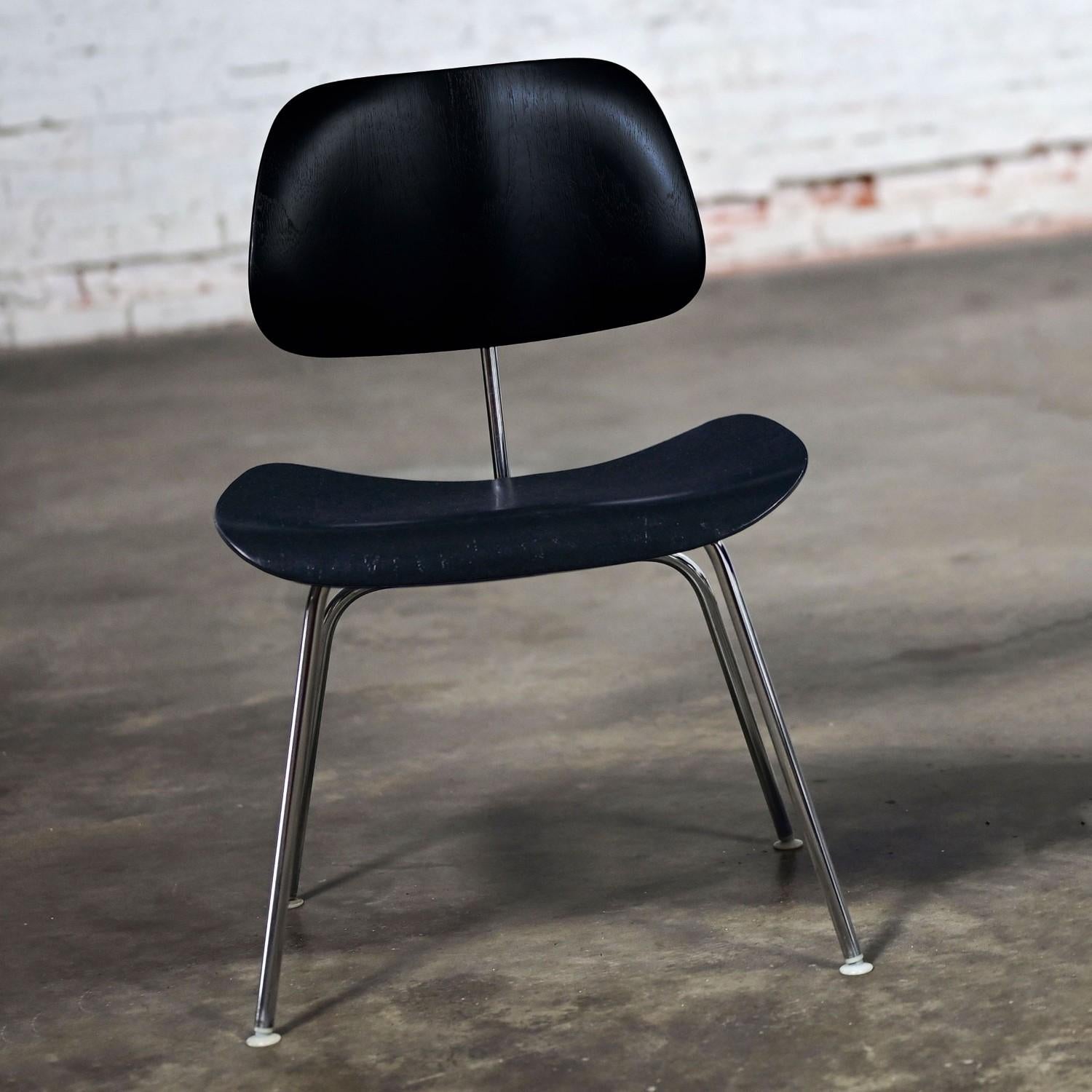 American Late 20th Century MCM Pair DCM Chairs by Eames for Herman Miller Black & Chrome For Sale