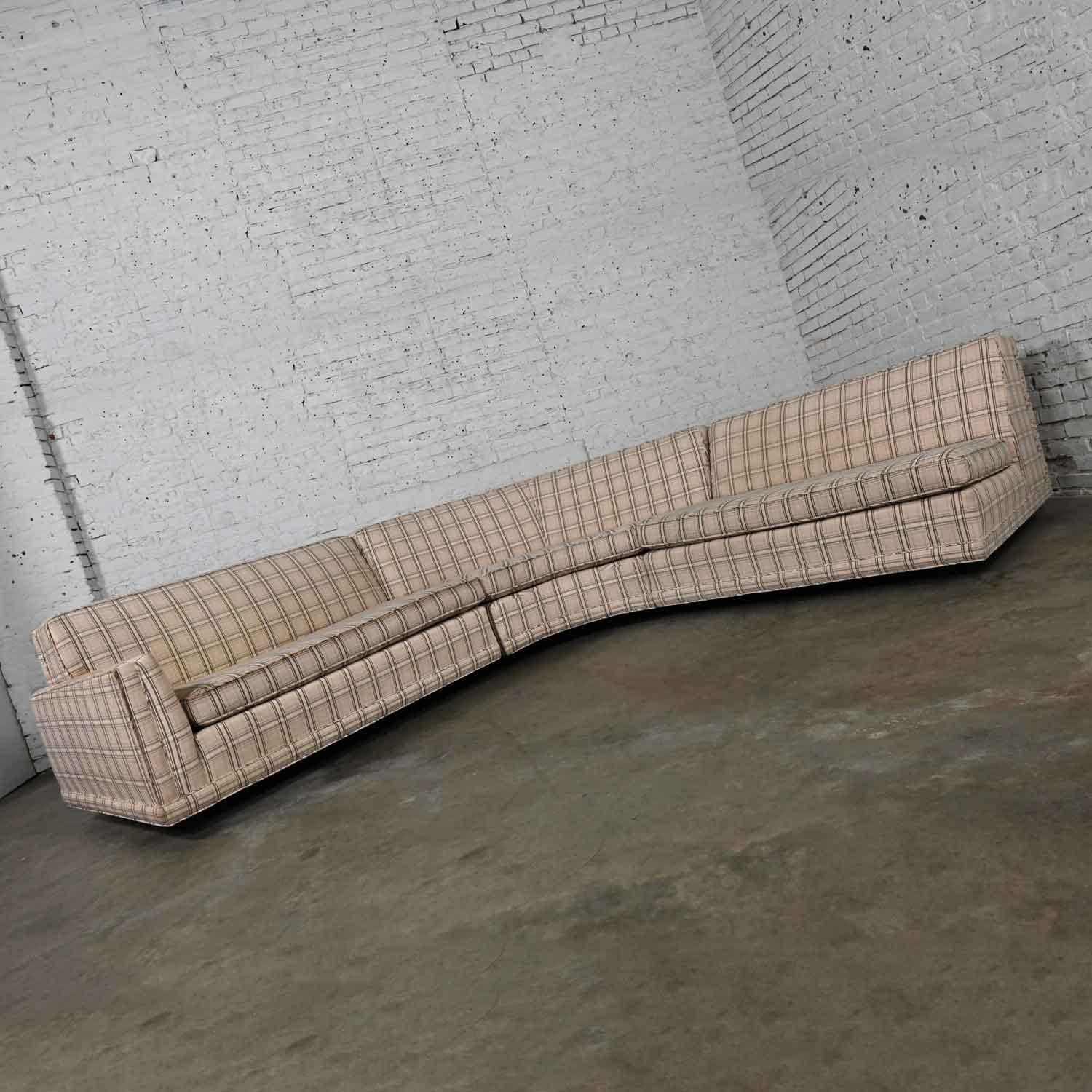 Late 20th Century MCM to Modern Plaid Tuxedo Curved Sectional Sofa with Ottoman 3