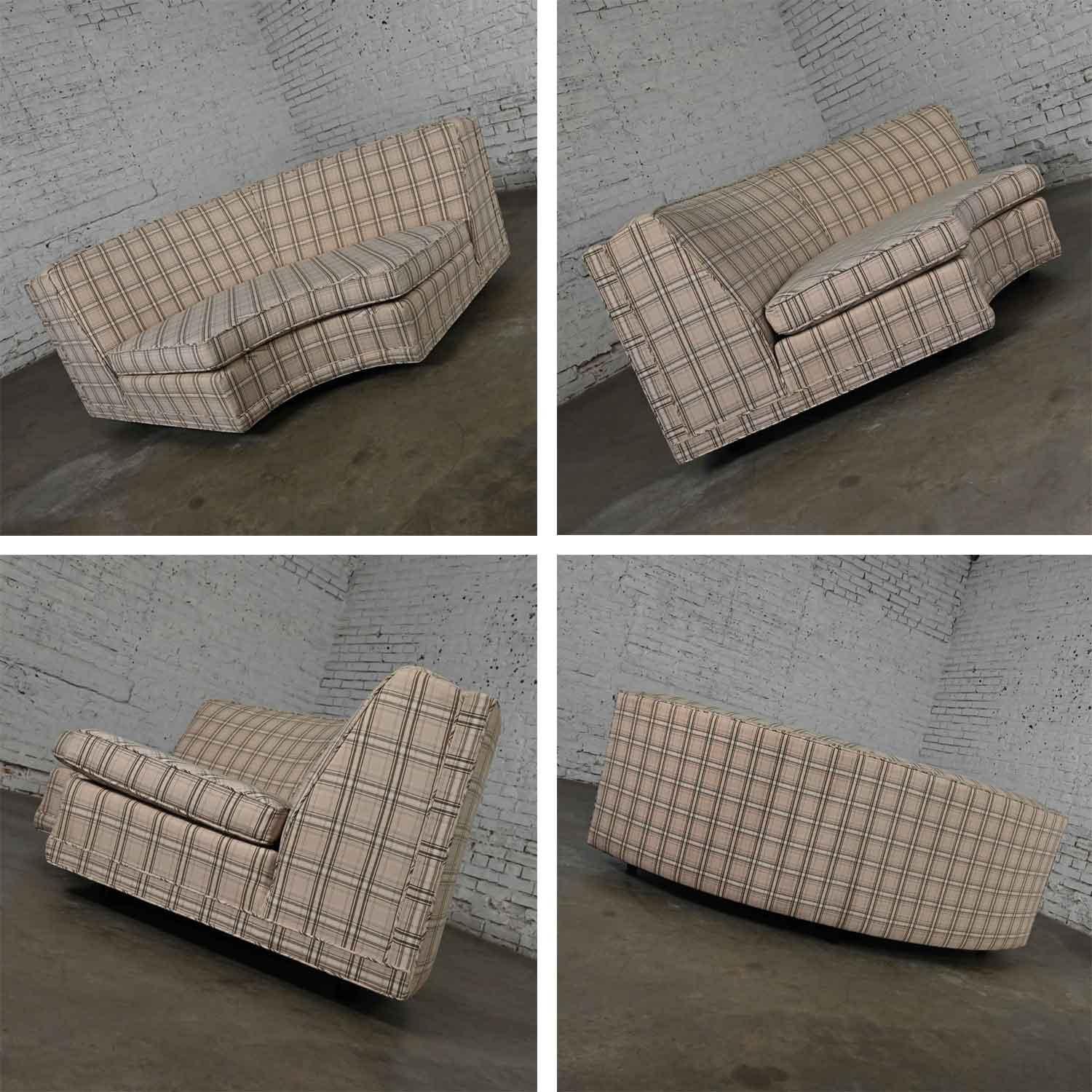 Late 20th Century MCM to Modern Plaid Tuxedo Curved Sectional Sofa with Ottoman 6