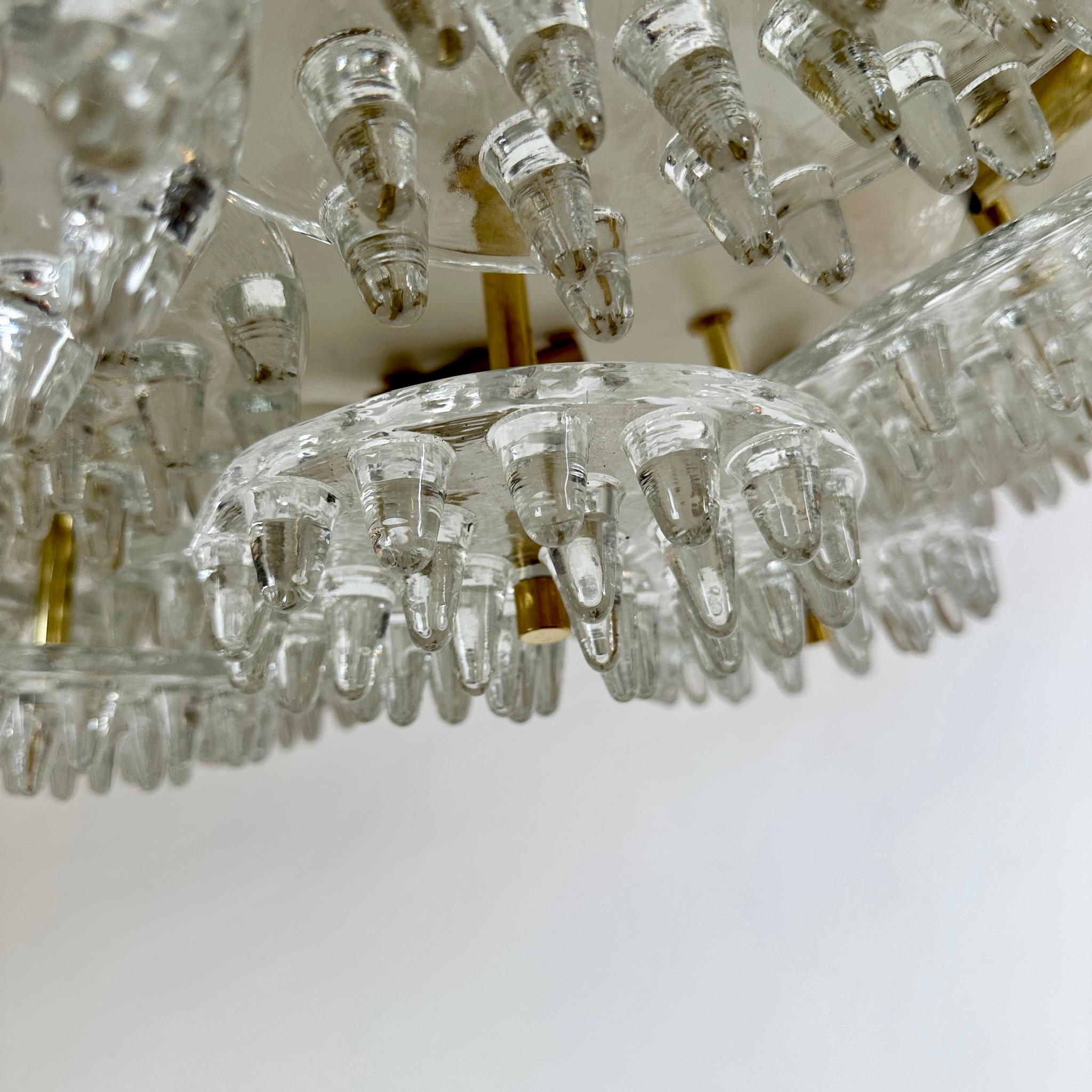 Ende des 20. Jahrhunderts Metall & Messing mit transparenten Murano-Glasscheiben Flush Mount (Italienisch) im Angebot