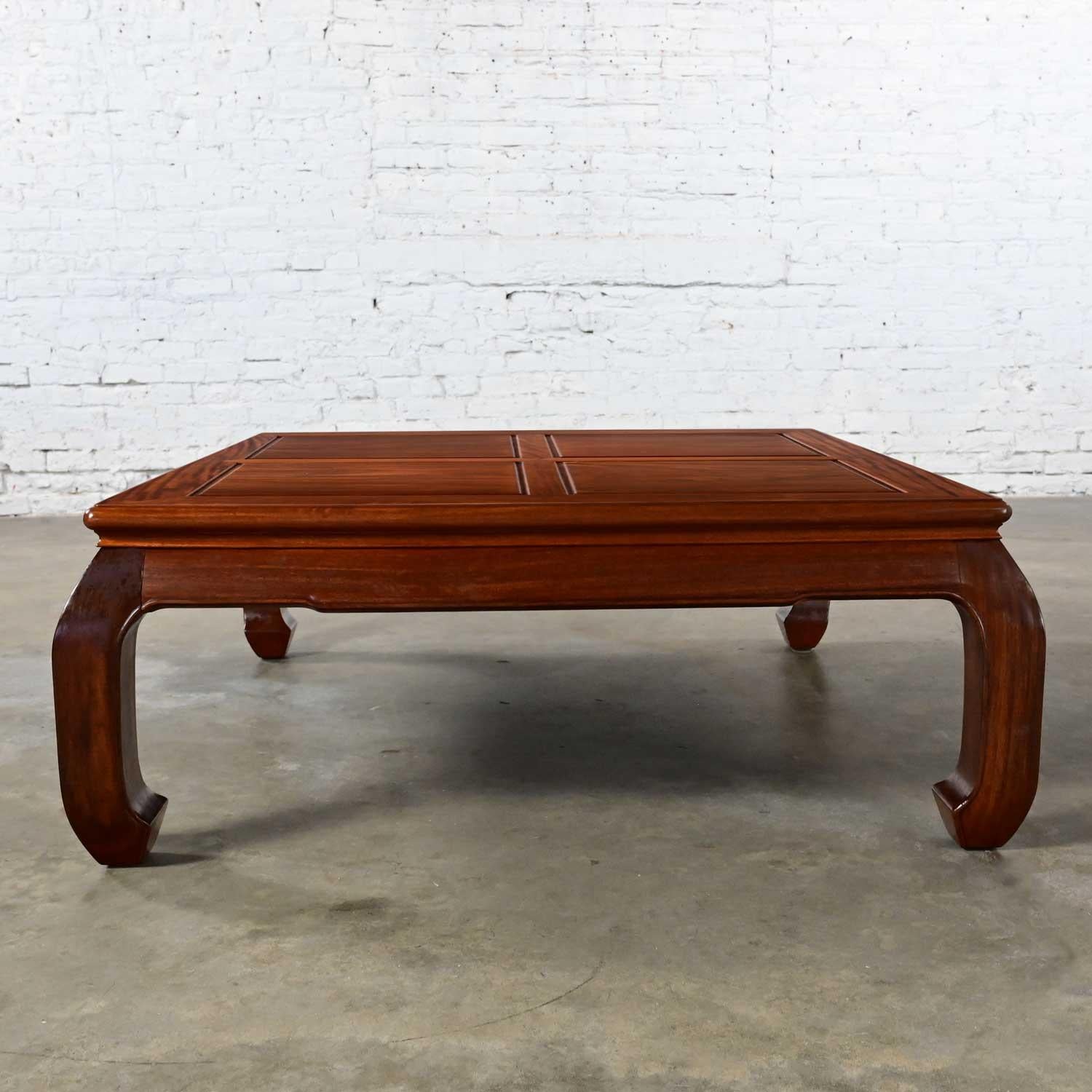 Late 20th Century Ming Style Solid Rosewood Square Coffee Table w/ Chow Legs For Sale 1