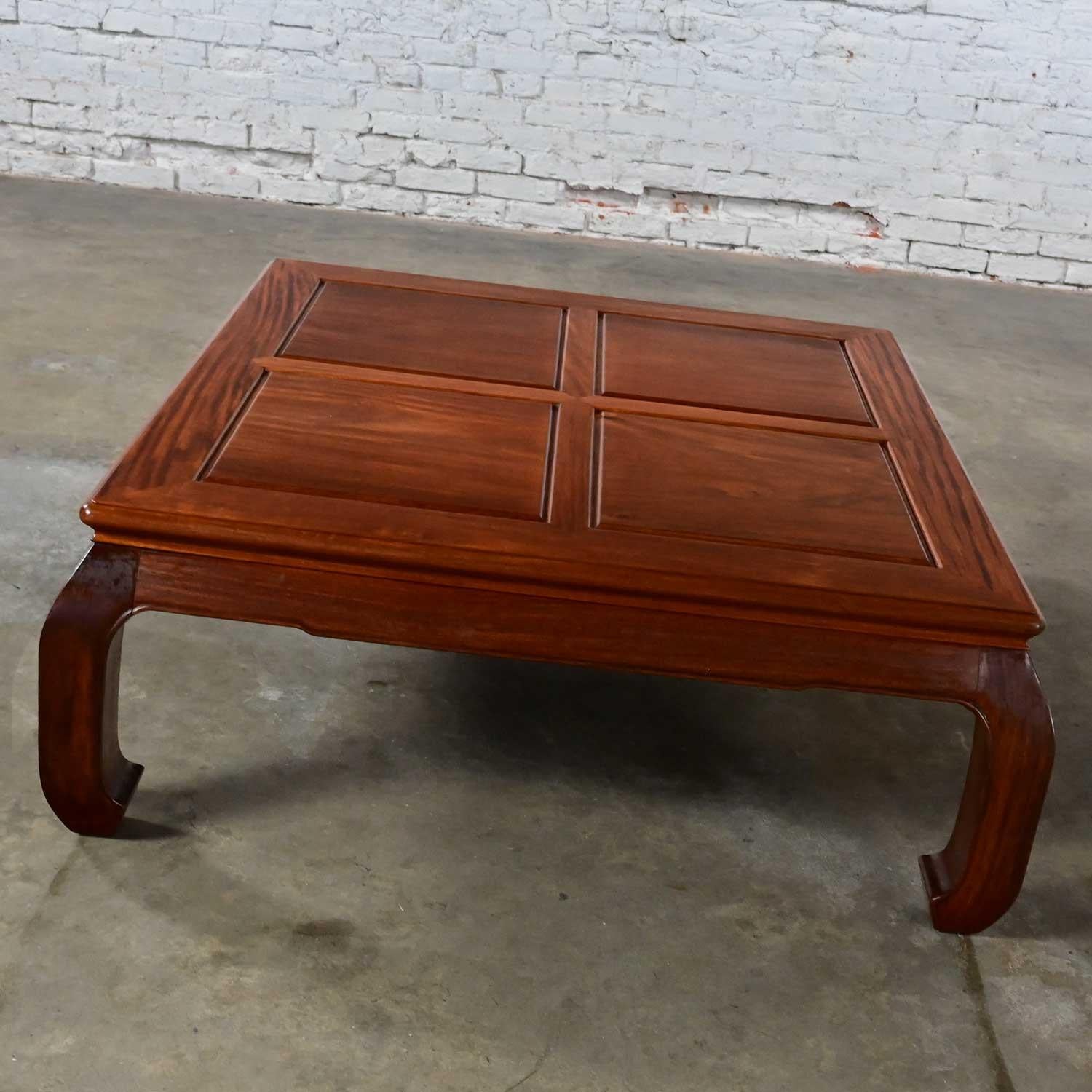 Late 20th Century Ming Style Solid Rosewood Square Coffee Table w/ Chow Legs For Sale 2