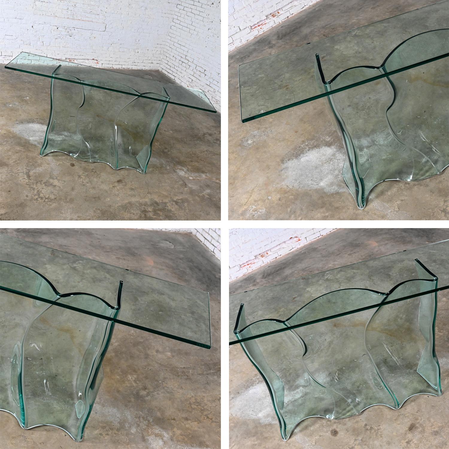 Late 20th Century Modern All Glass Sculptural Sofa Console Table Undulating Base For Sale 13