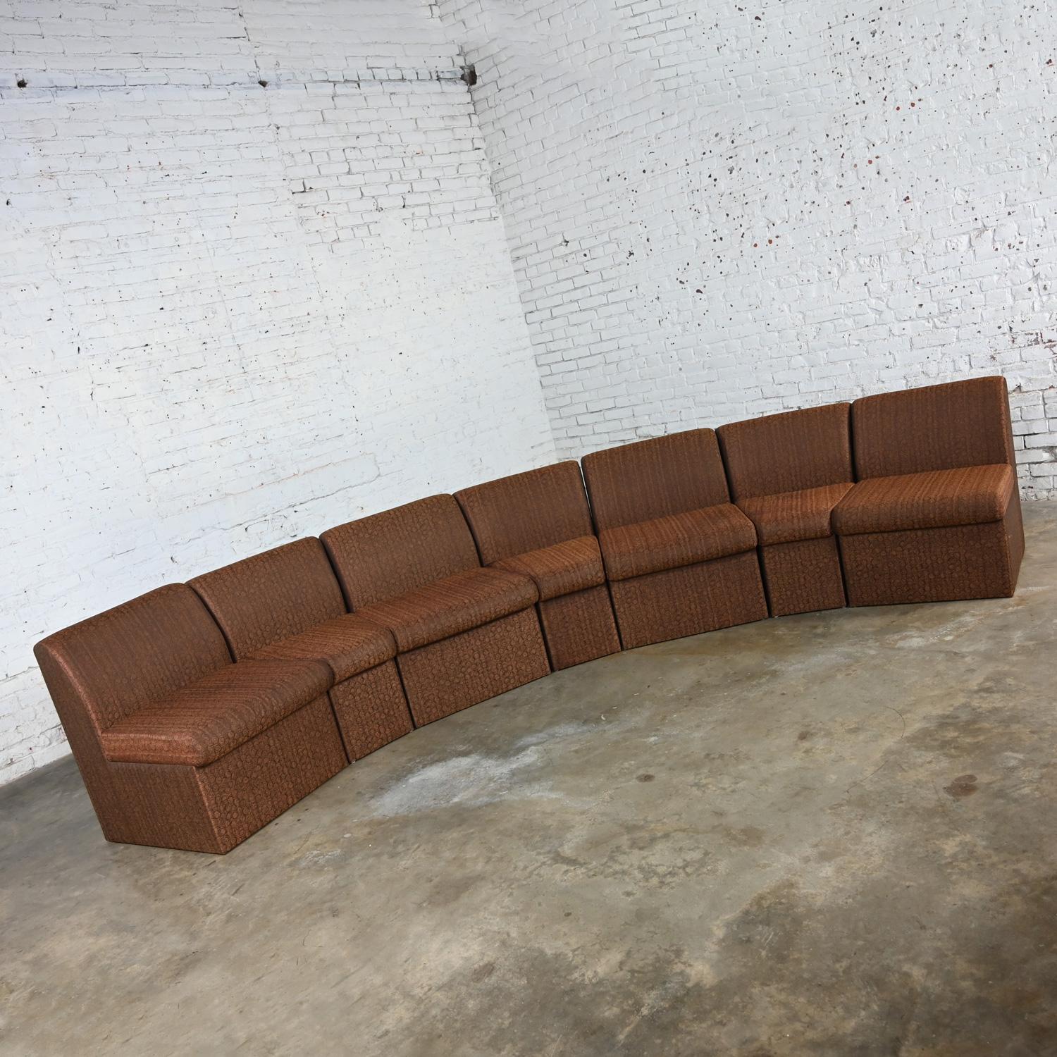 Late 20th Century Modern Global Upholstery Company Brown 7 Piece Sectional Sofa For Sale 6