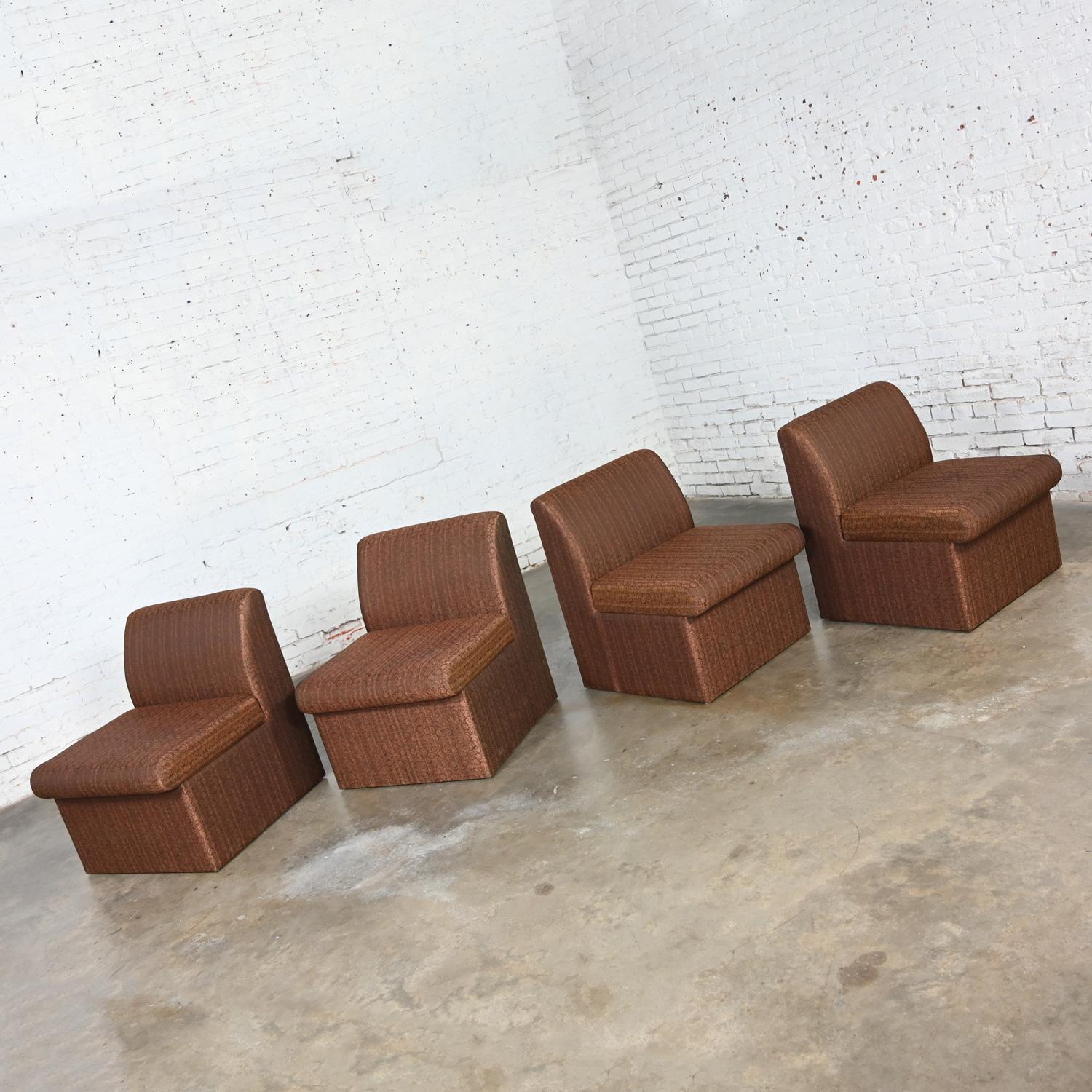 Fin du 20e siècle Modernity Global Upholstery Company Canapé sectionnel 7 pièces Brown en vente 5