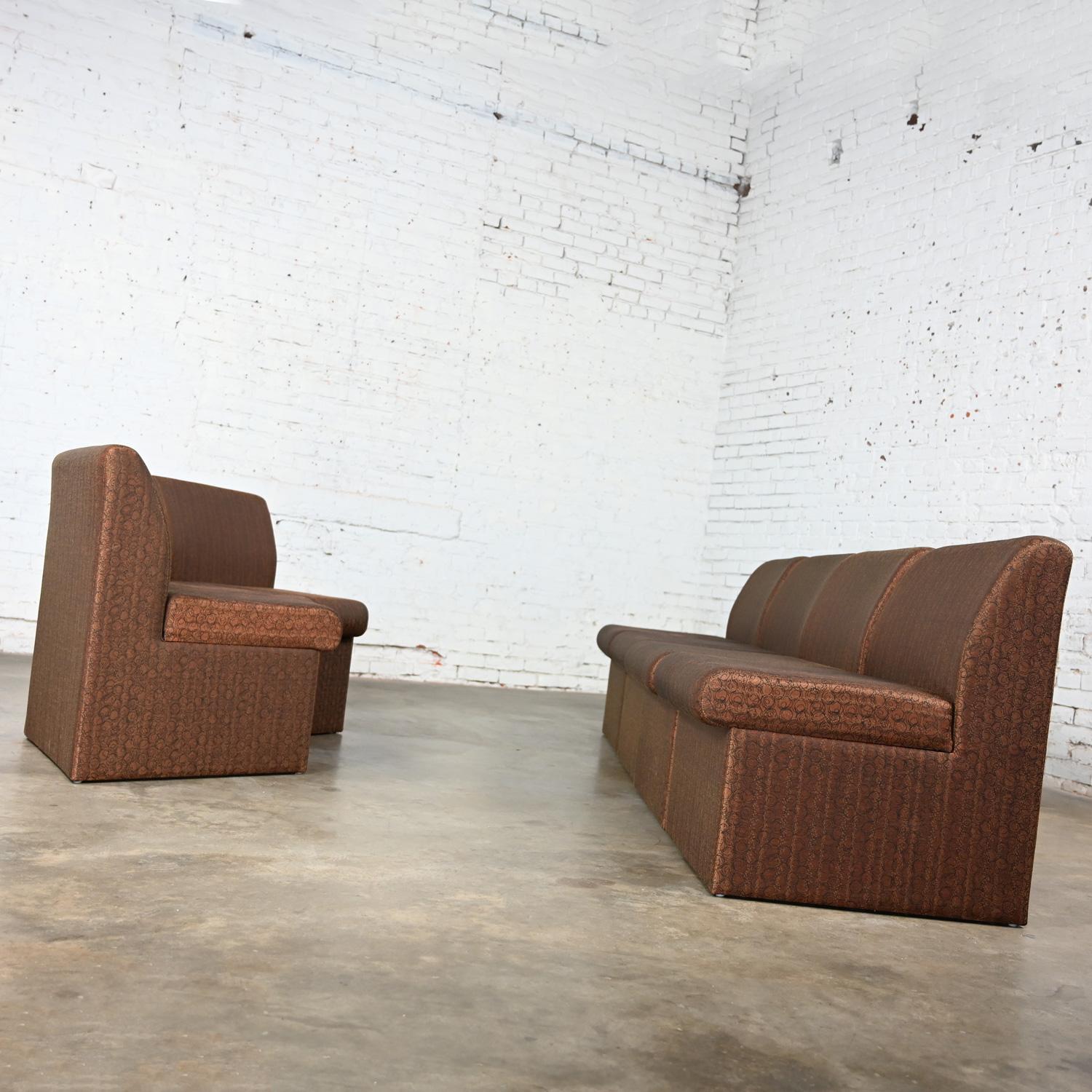 Fin du 20e siècle Modernity Global Upholstery Company Canapé sectionnel 7 pièces Brown en vente 2
