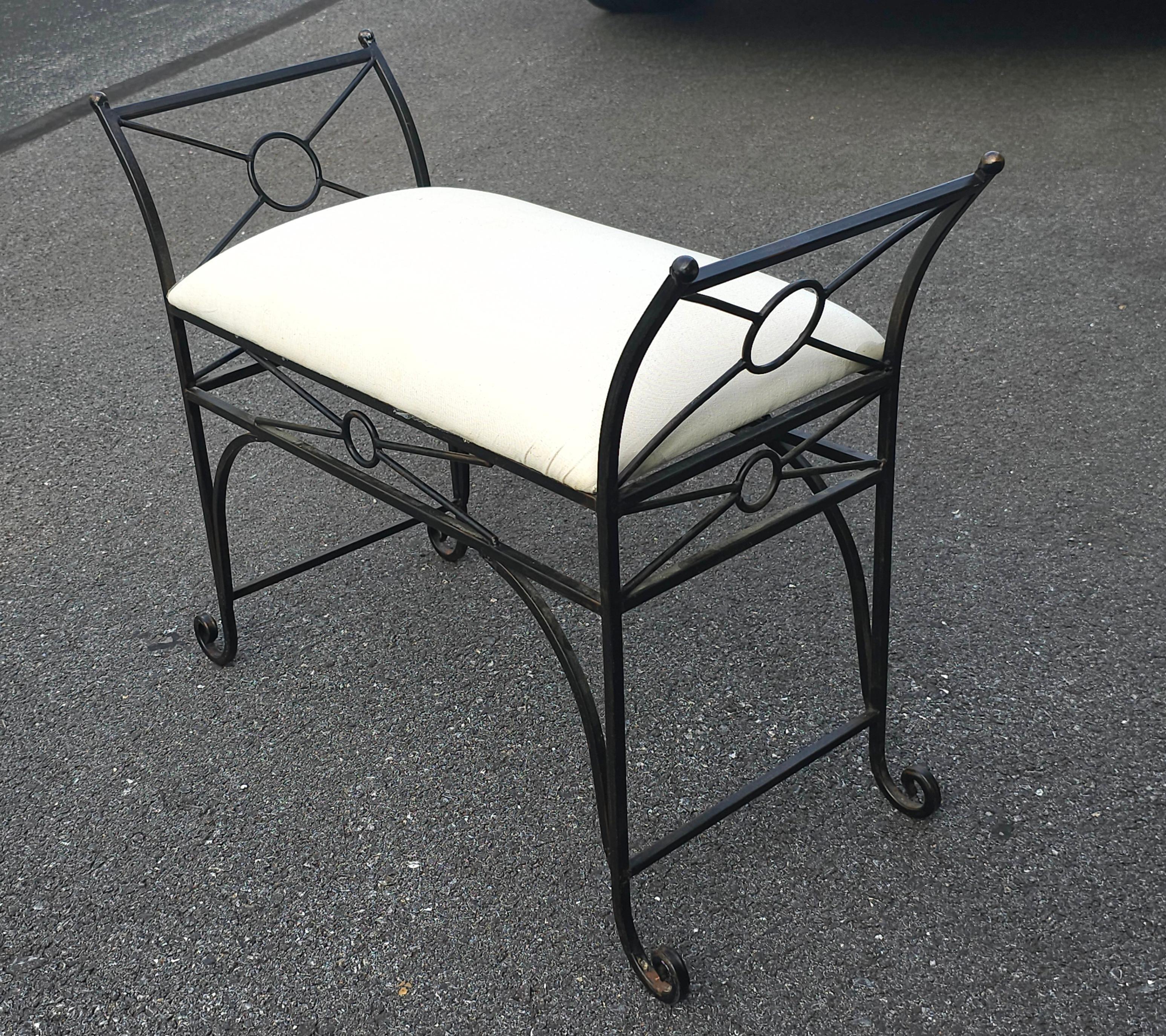 Inconnu Banc en fer et tapisserie d'ameublement italien de la fin du 20e siècle Modernity en vente