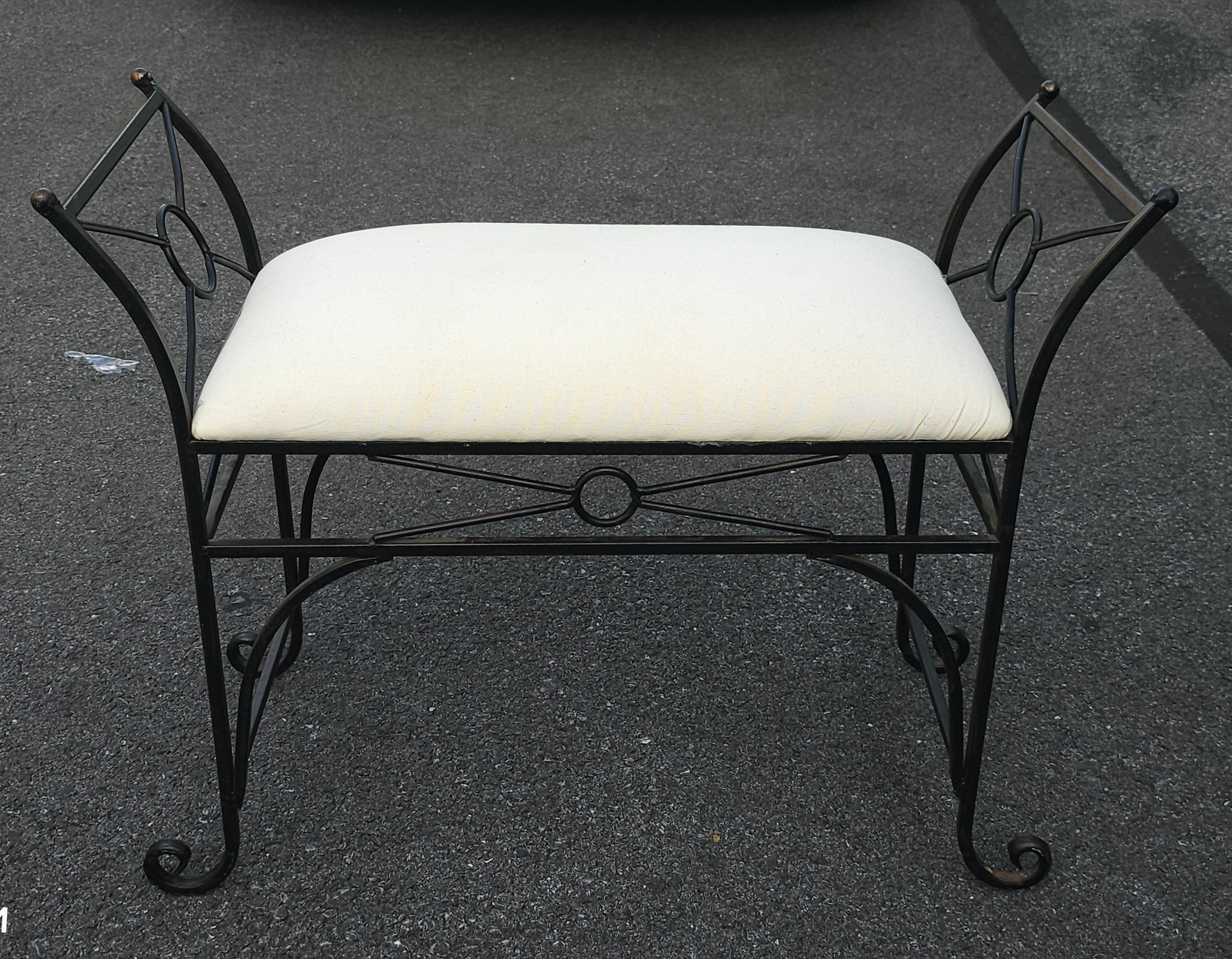 Banc en fer et tapisserie d'ameublement italien de la fin du 20e siècle Modernity Bon état - En vente à Germantown, MD