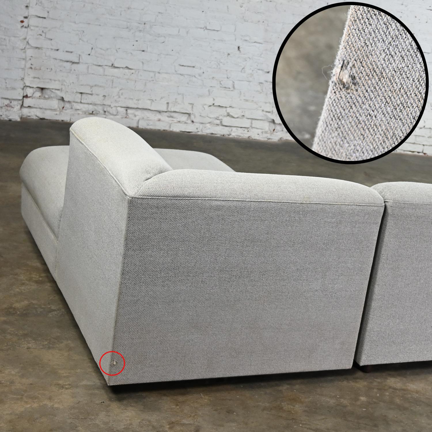 Late 20th Century Modern Modular Sectional Sofa 5 Pieces with Chaise Gray Tweed  For Sale 15