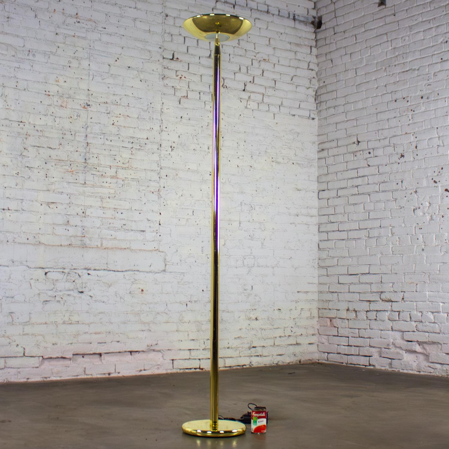 Lampadaire torchère en laiton de la fin du XXe siècle, moderne à postmoderne en vente 3