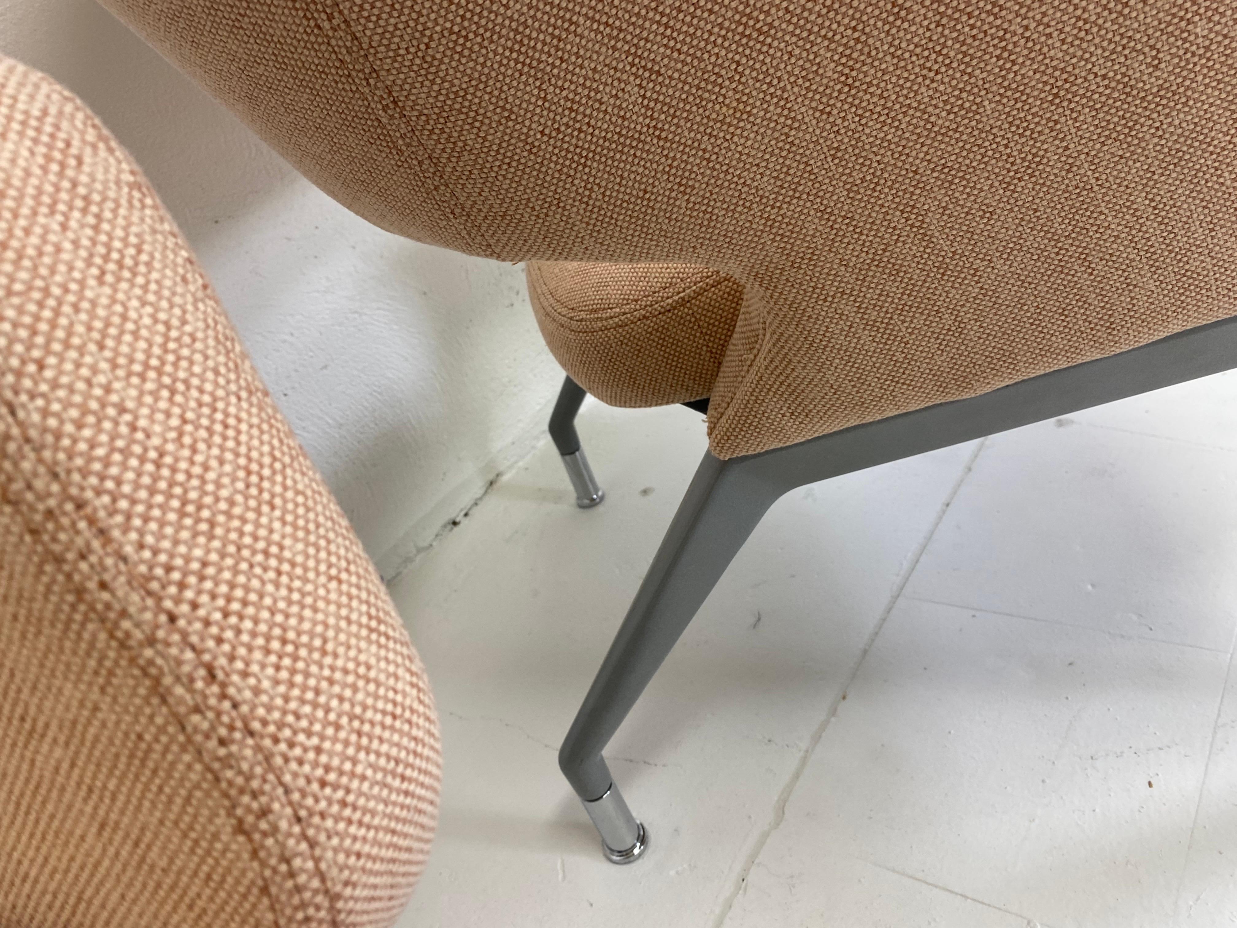 Contemporary Late 20th century modernist Arcadia furniture club chairs/a pair