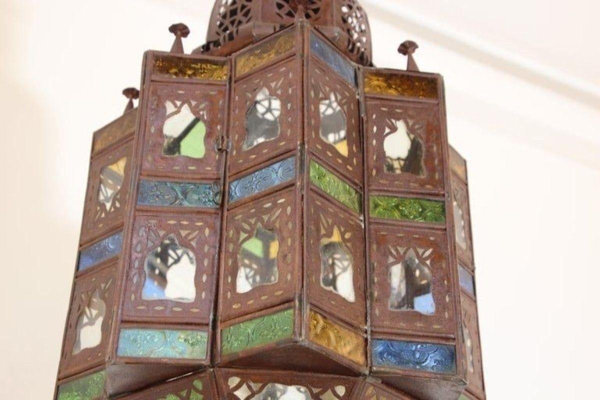 Farol marroquí morisco de cristal colgante de finales del siglo XX en venta 1