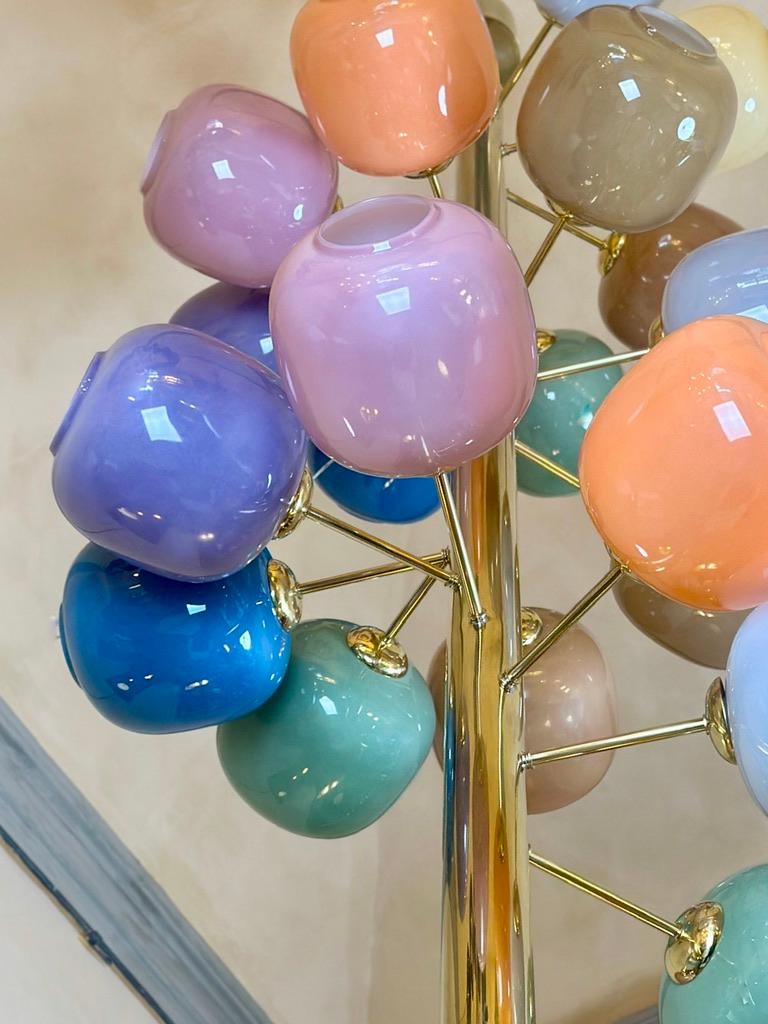 Fin du 20e siècle Lustre pendentif en verre de Murano multicolore et laiton Bon état - En vente à Firenze, Tuscany