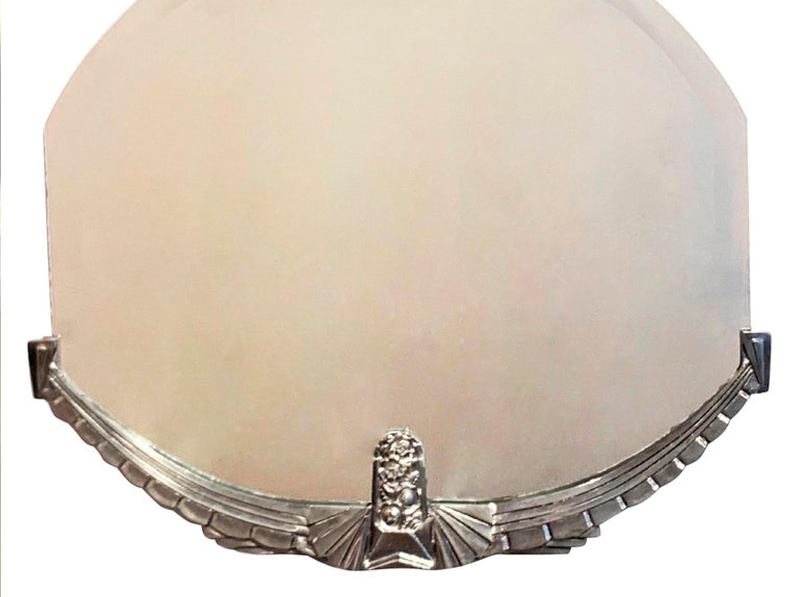 Nickel – versilberter französischer Art-déco-Wandspiegel des späten 20. Jahrhunderts (Spiegel) im Angebot