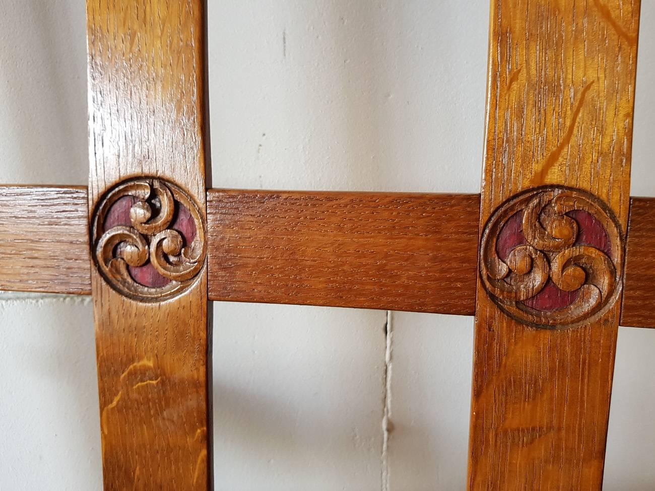 Late 20th Century Oak Armchair with Symbol Carvings In Excellent Condition In Raalte, NL