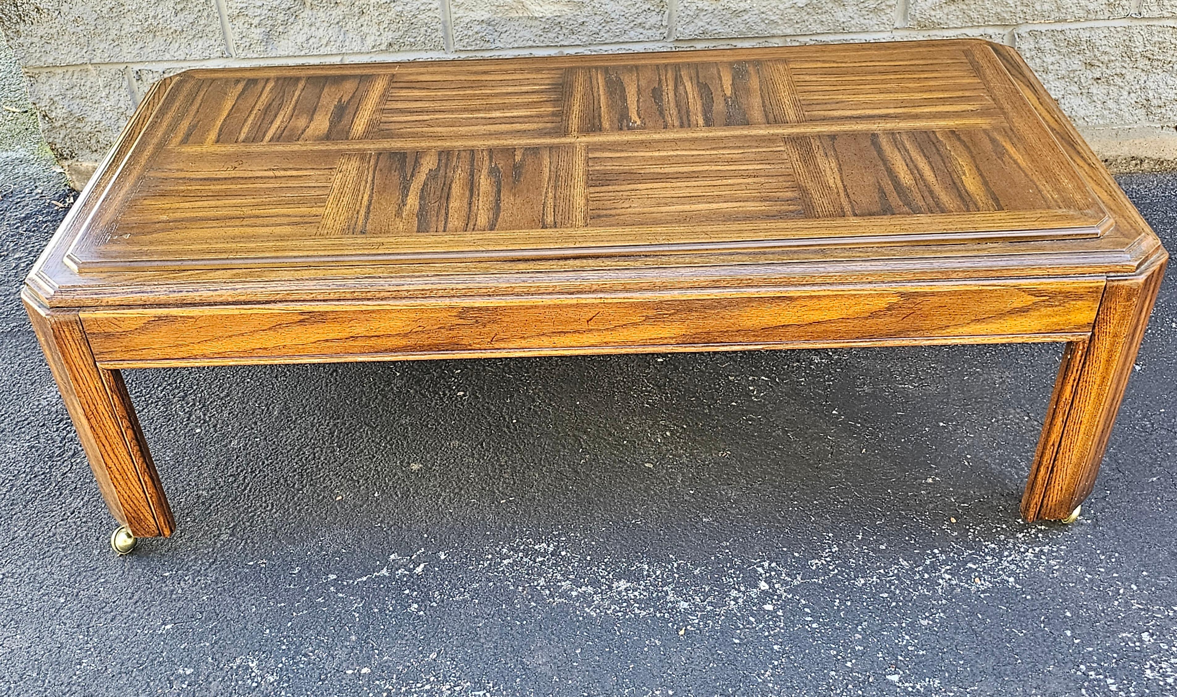 Late 20th Century Oak Parquetry Top Coffee Table on Casters In Good Condition For Sale In Germantown, MD