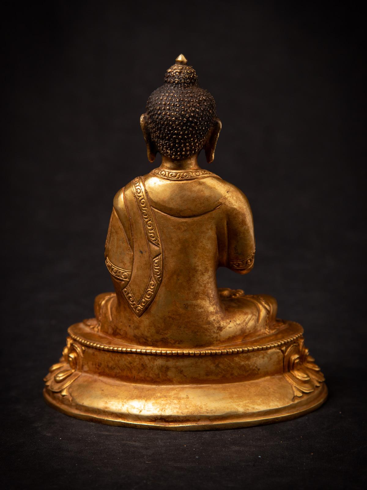 Fin du 20e siècle Statue de Bouddha népalais en bronze ancien du Népal en vente 1
