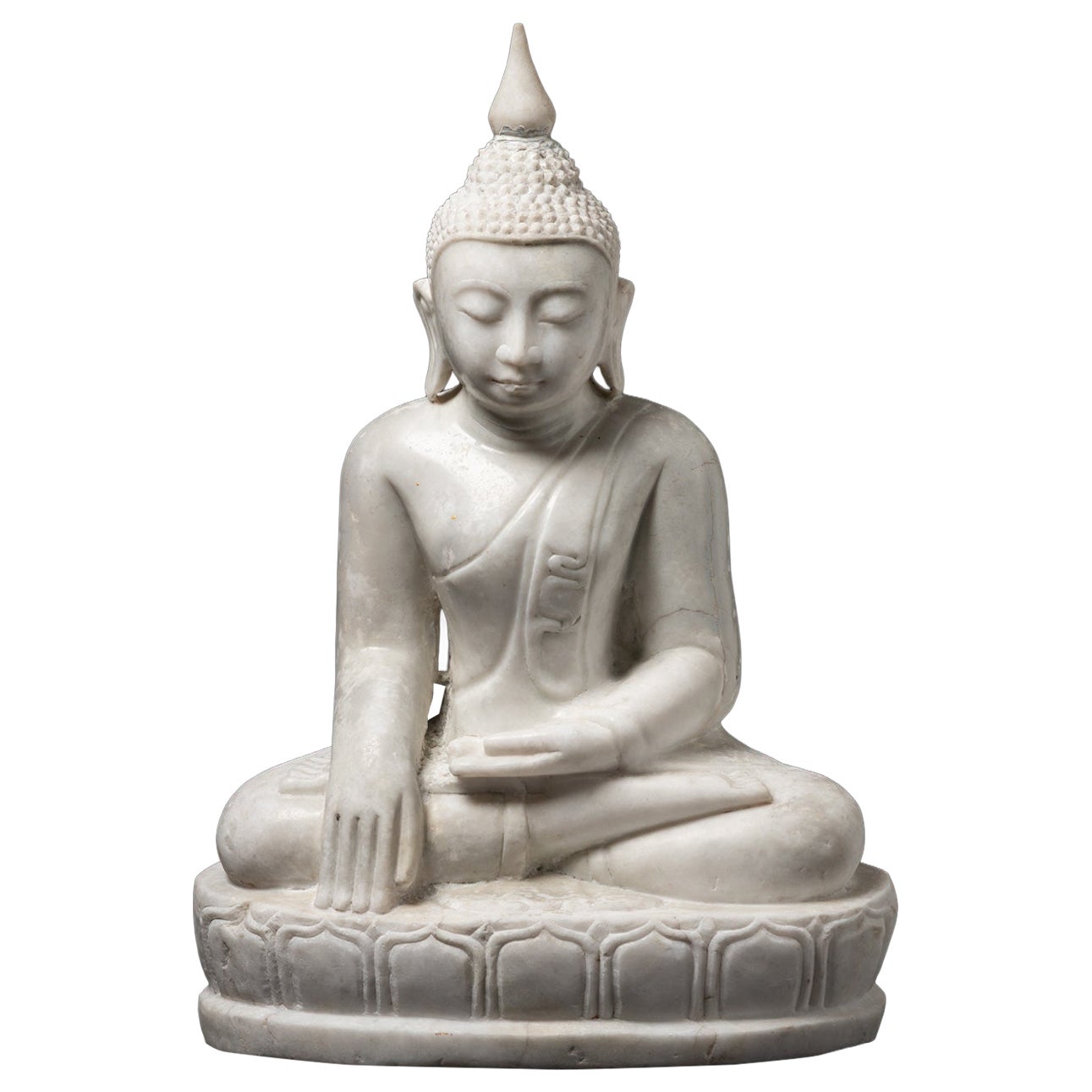 Statue ancienne en marbre représentant un Bouddha birman, datant de la fin du XXe siècle, provenant de Birmanie