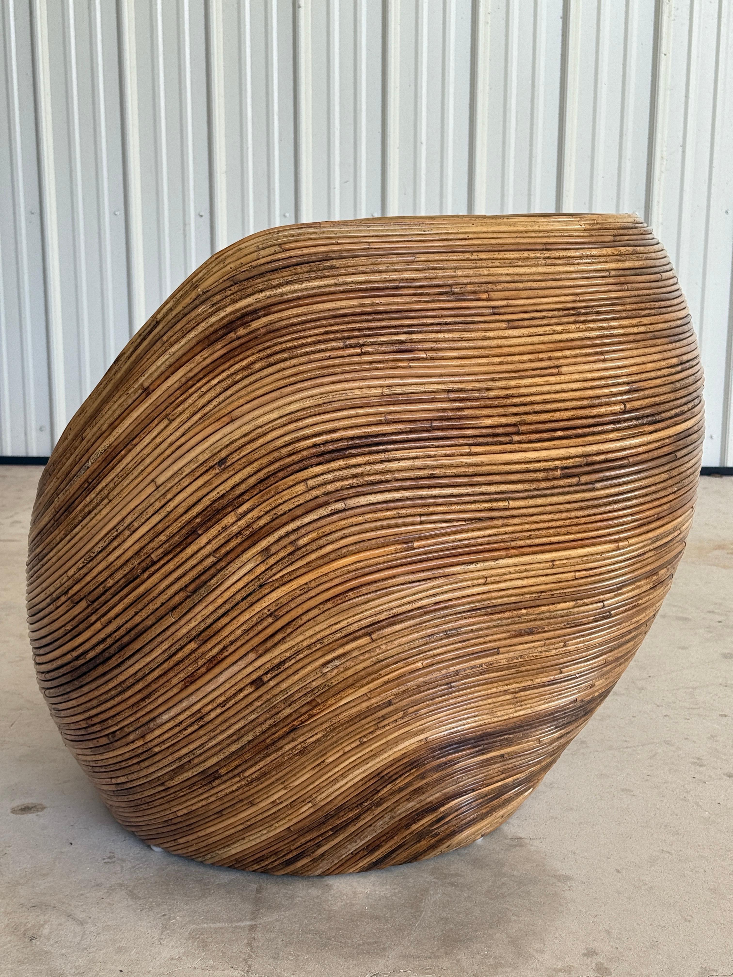Späte 20. Jahrhundert Bio Modern Bleistift Rattan Egg Pod Wanne Stuhl im Zustand „Gut“ im Angebot in North Fort Myers, FL