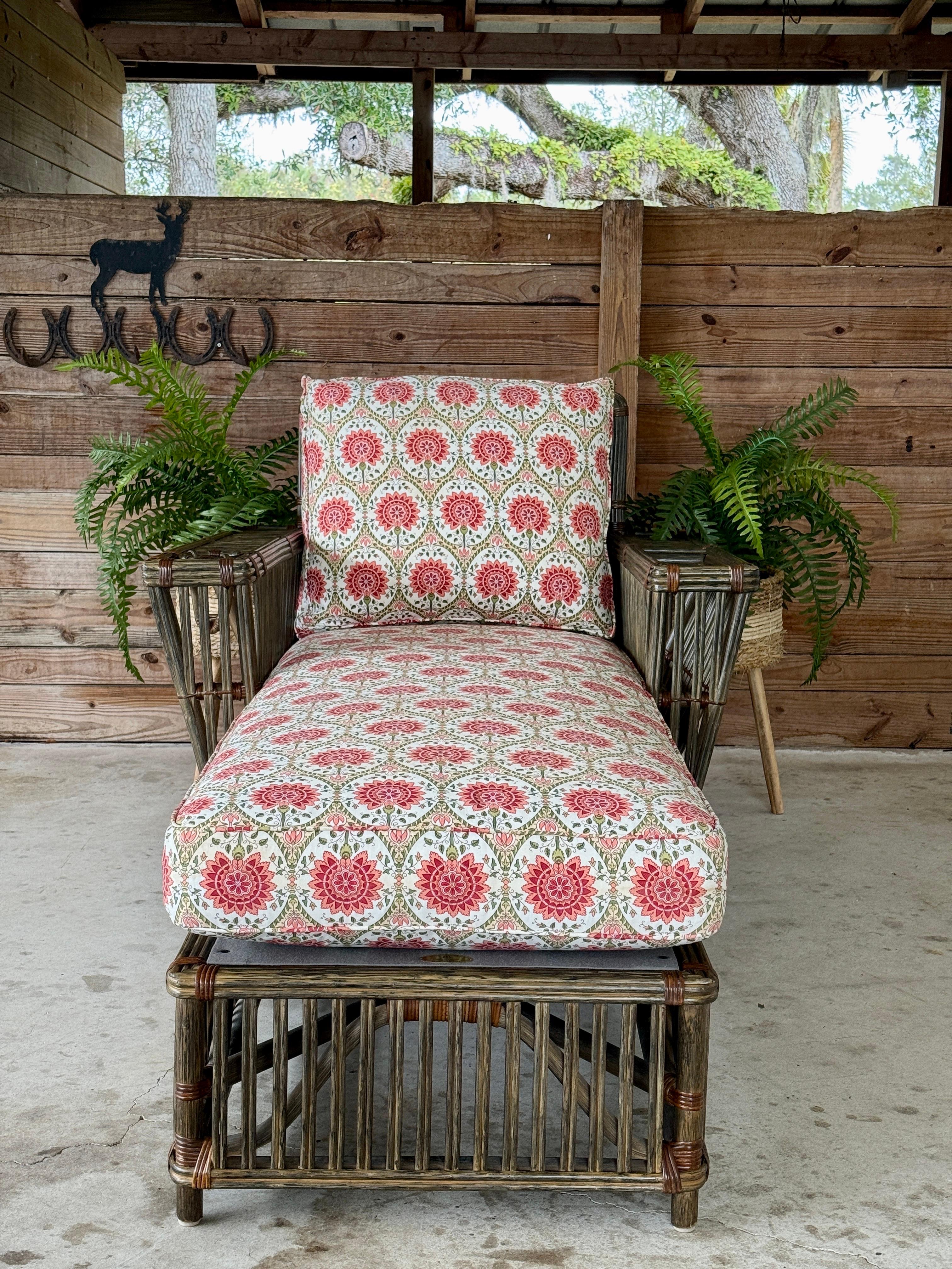 Late 20th Century Organic Modern Stick Rattan Chaise Lounge by Bielecky Brothers For Sale 8