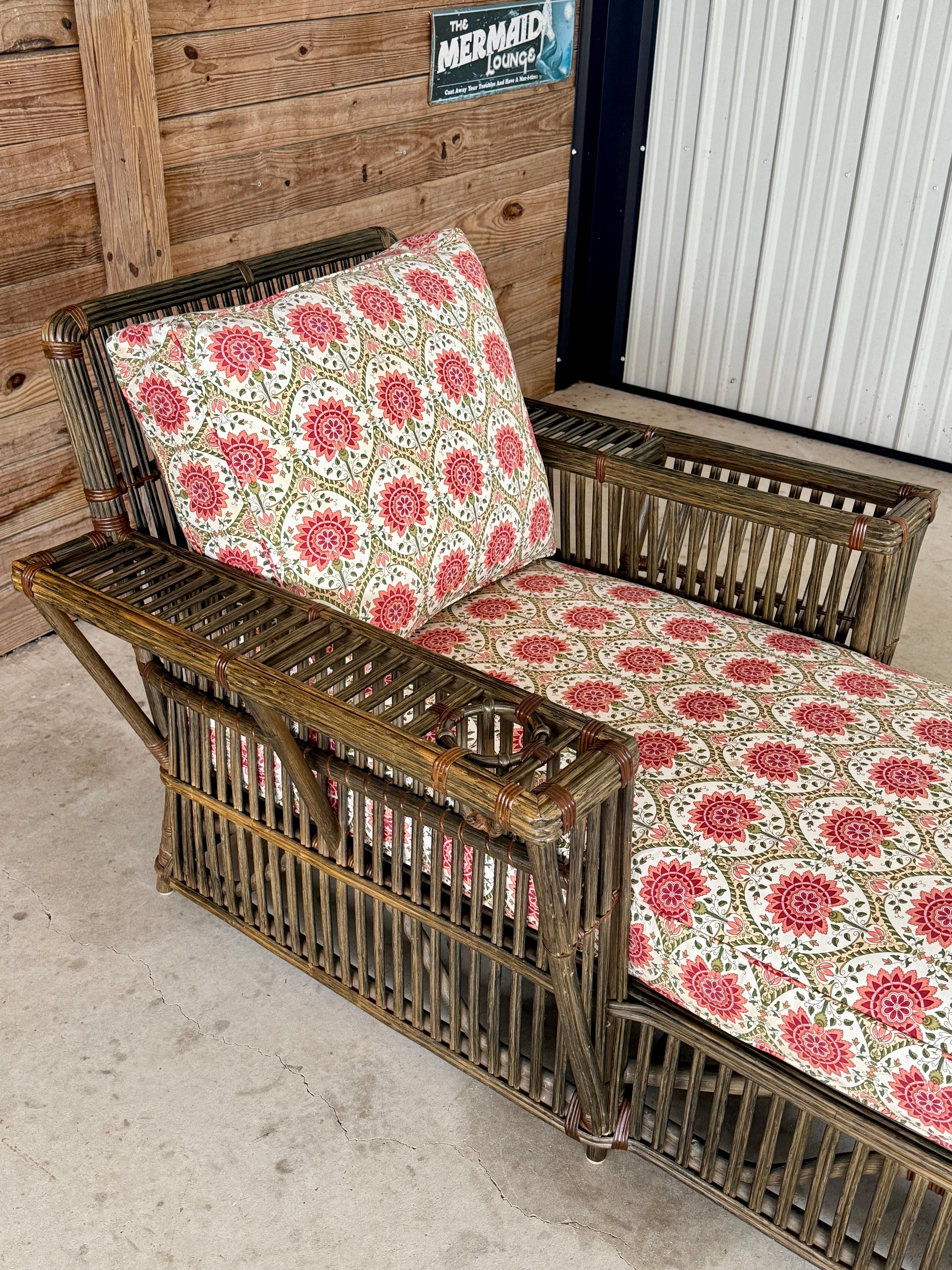 Hand-Crafted Late 20th Century Organic Modern Stick Rattan Chaise Lounge by Bielecky Brothers For Sale