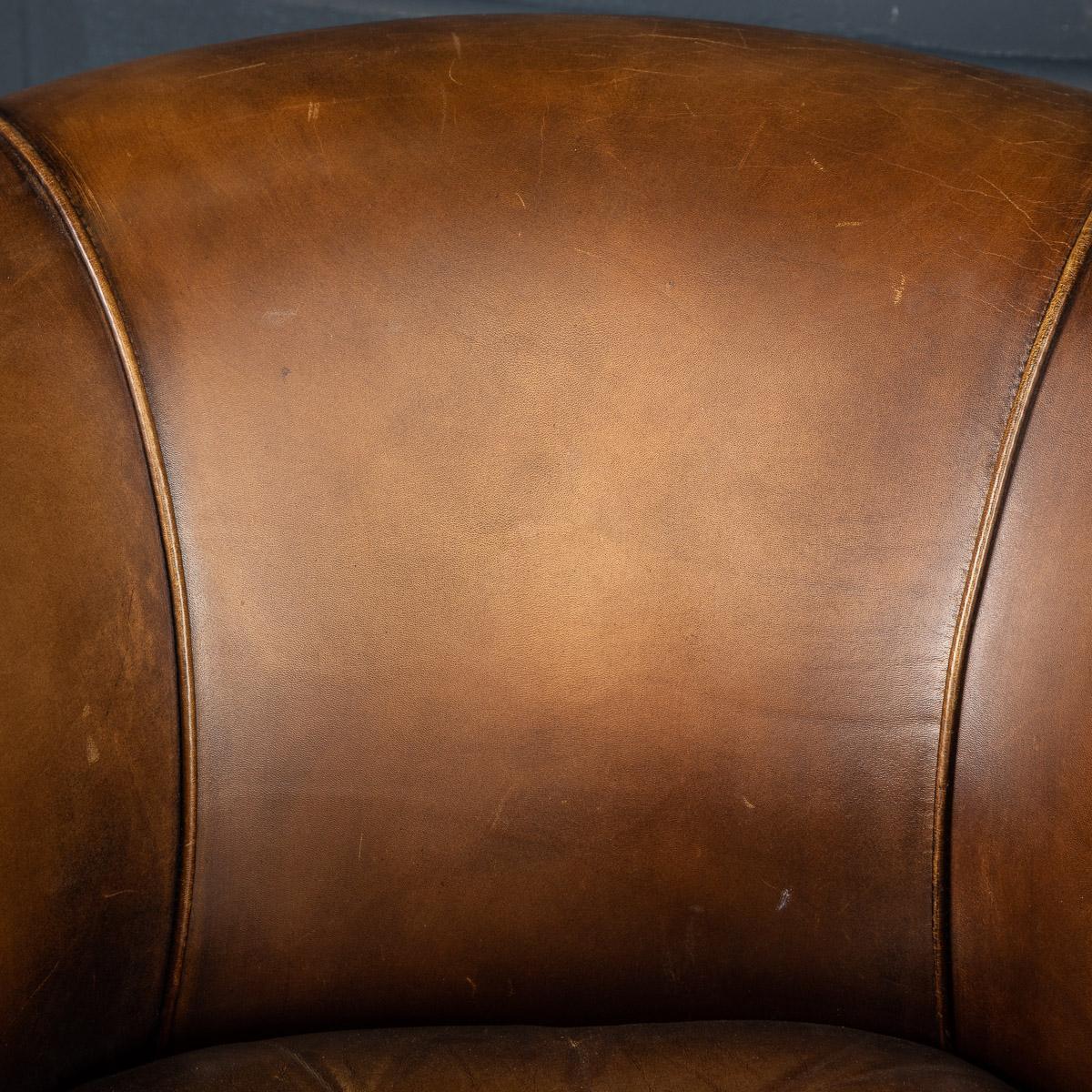Late 20th Century Pair of Dutch Leather Club Chairs For Sale 14