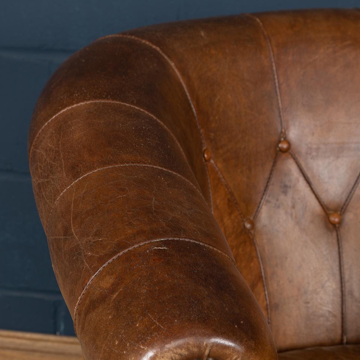 Late 20th Century Pair of Dutch Sheepskin Leather Club Chairs 5