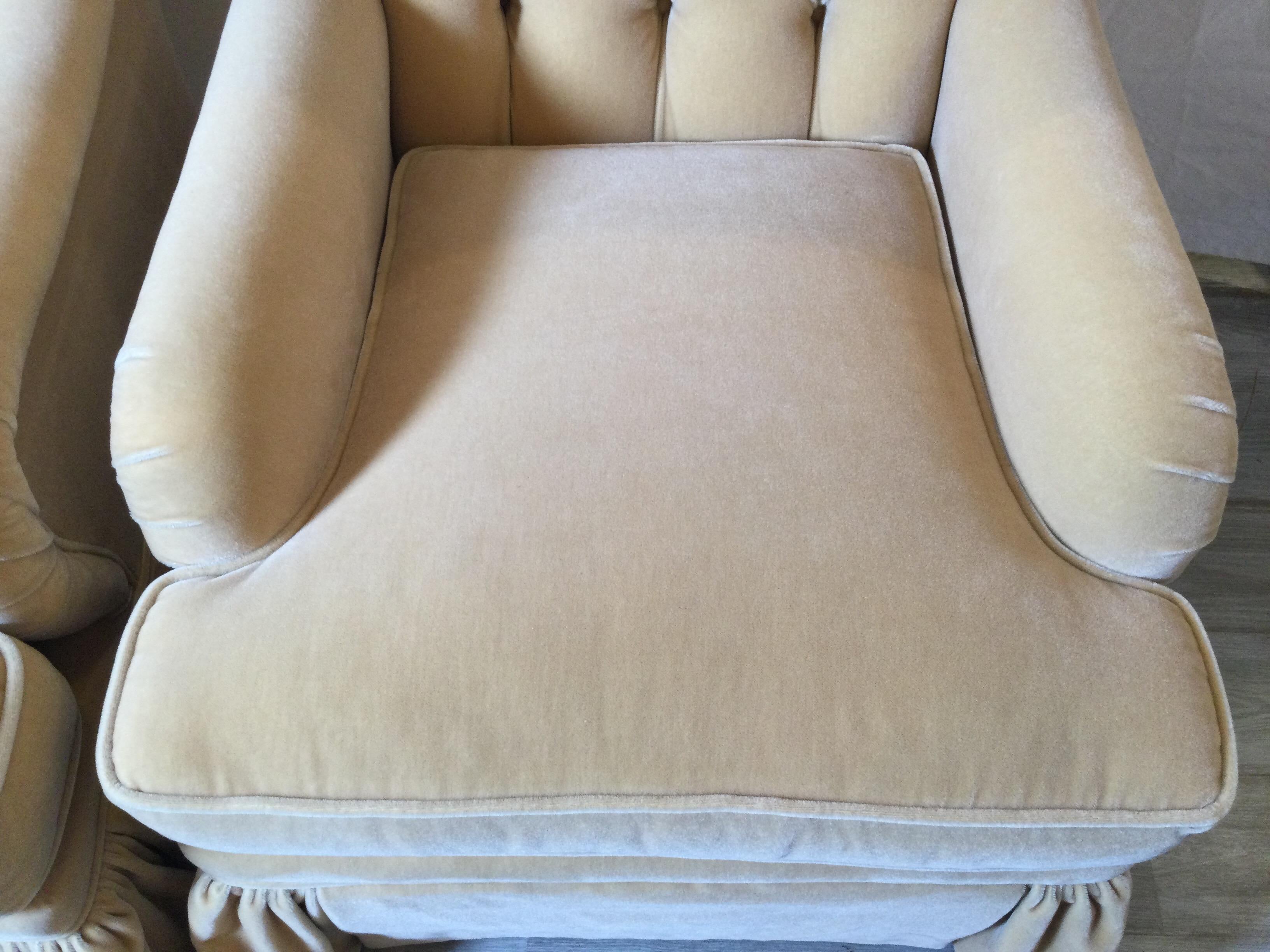 Late 20th Century Pair of Fawn Colored Mohair Club Chairs with Tufted Backs 6