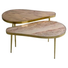 Late 20th Century Pair of Italian Brass w/ Beige & Pink Onyx Tops Coffee Tables