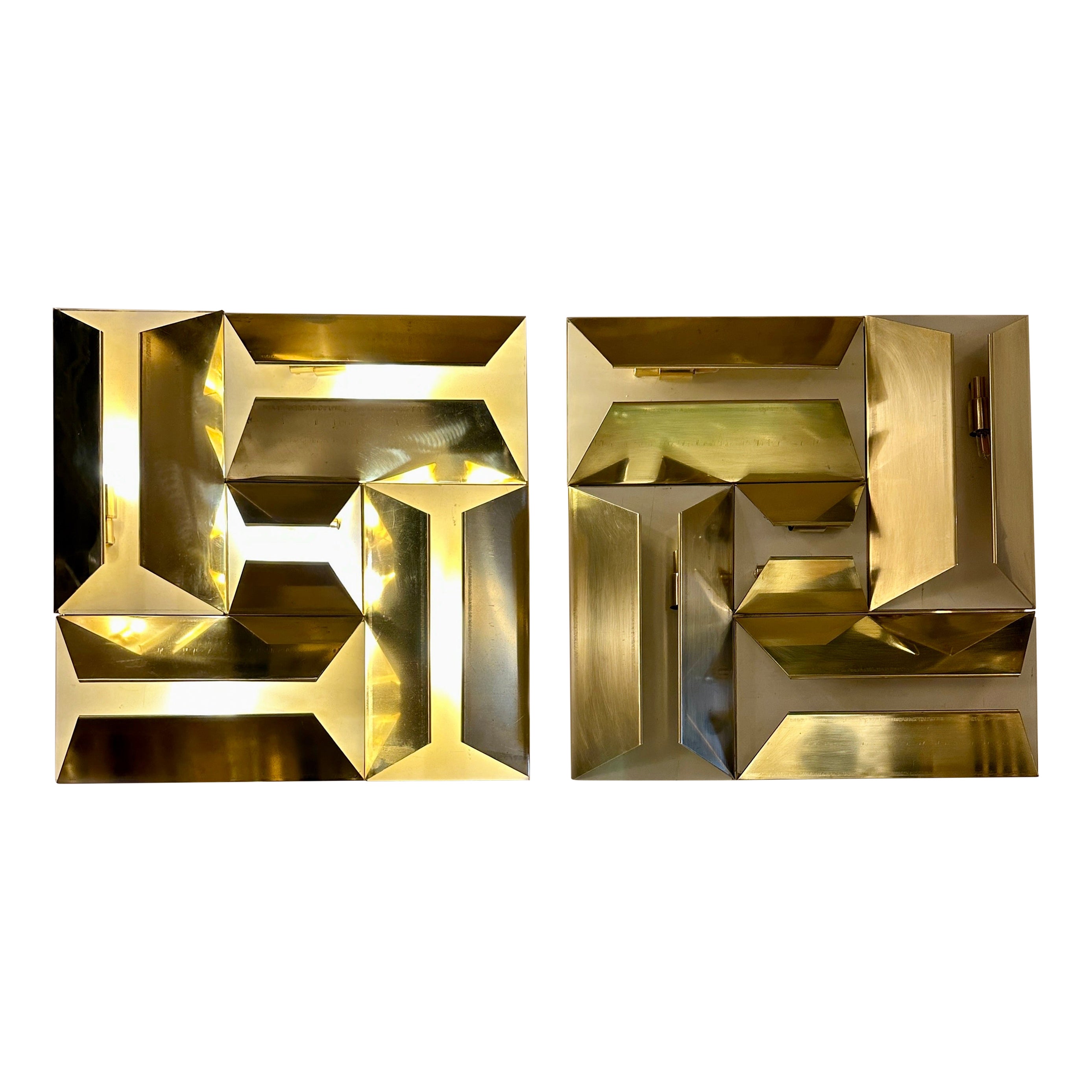 Late 20th Century Pair of Italian Sculptural Pleated Brass Sconces For Sale