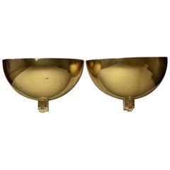 Late 20th Century Pair of Space Age Gold Metal and Transparent Lucite Sconces