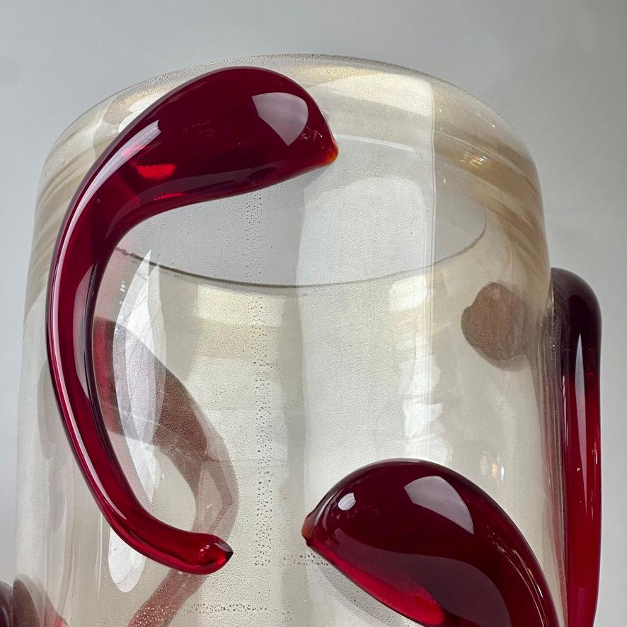 Paire de vases en verre d'art transparent de Murano avec applications rouges, fin du 20e siècle Bon état - En vente à Firenze, Tuscany