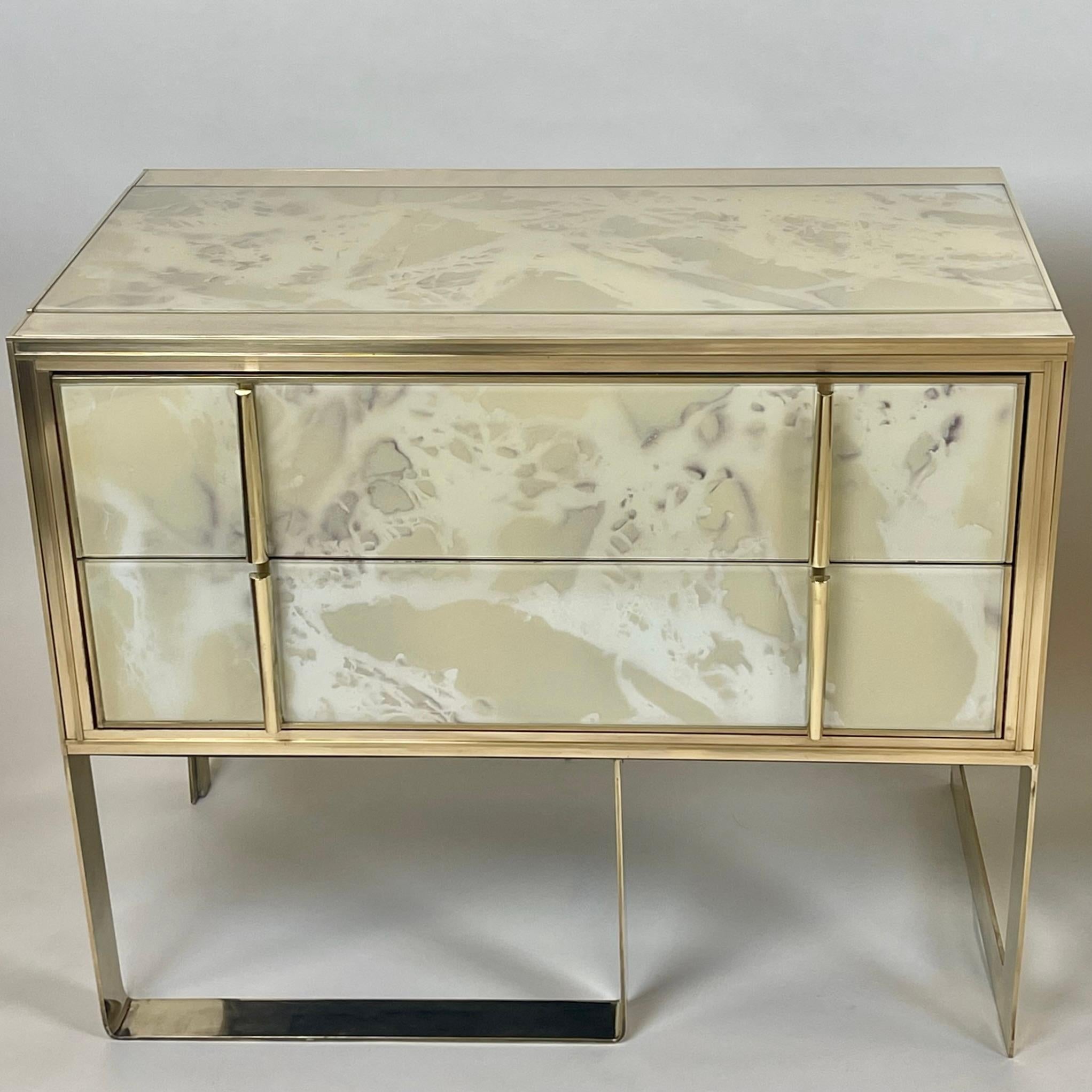 Late 20th Century Pair of Wood, Brass & Beige Murano Art Glass Chest of Drawers 3