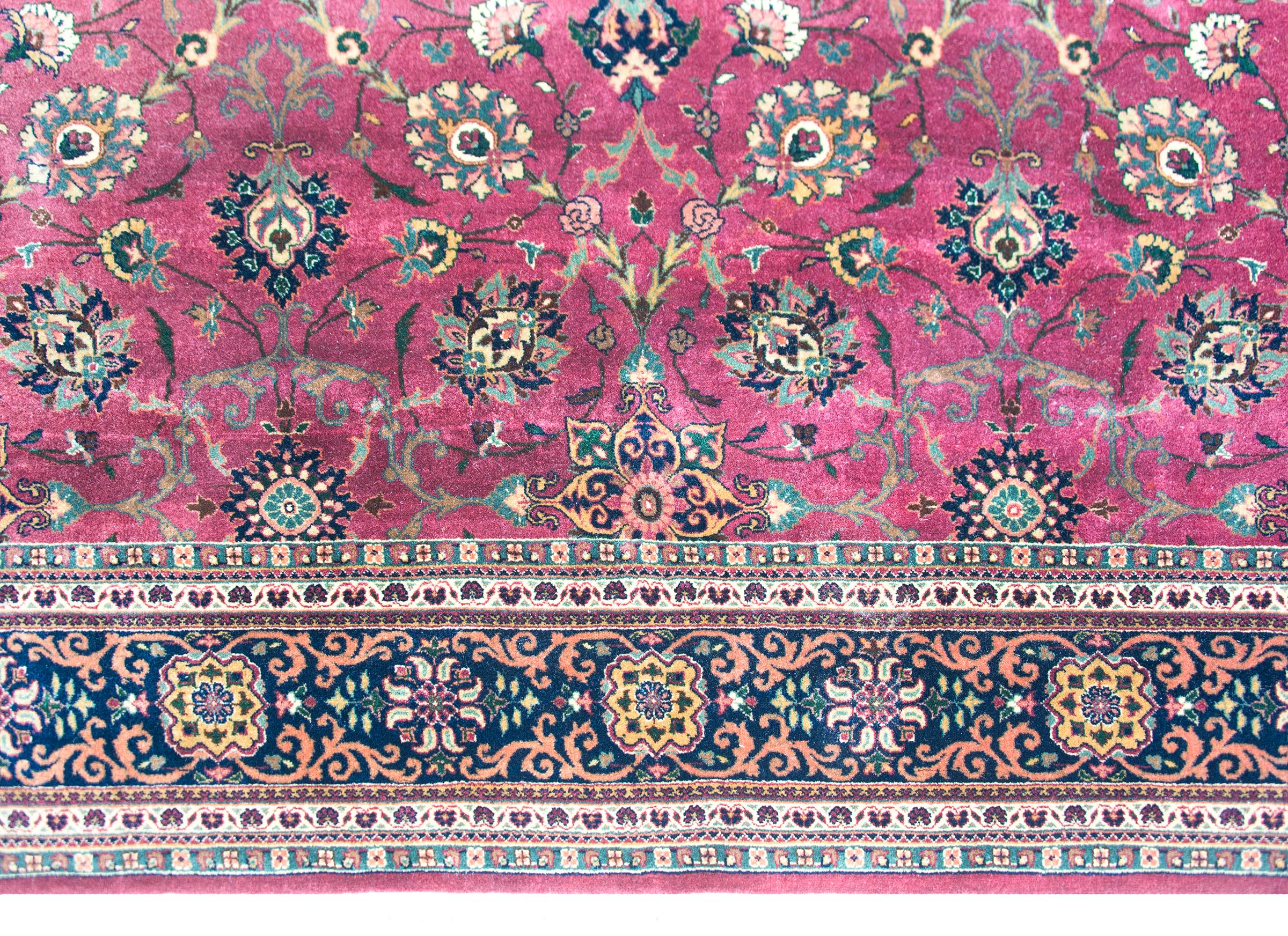 Late 20th Century Pakistani Tabriz Rug For Sale 3