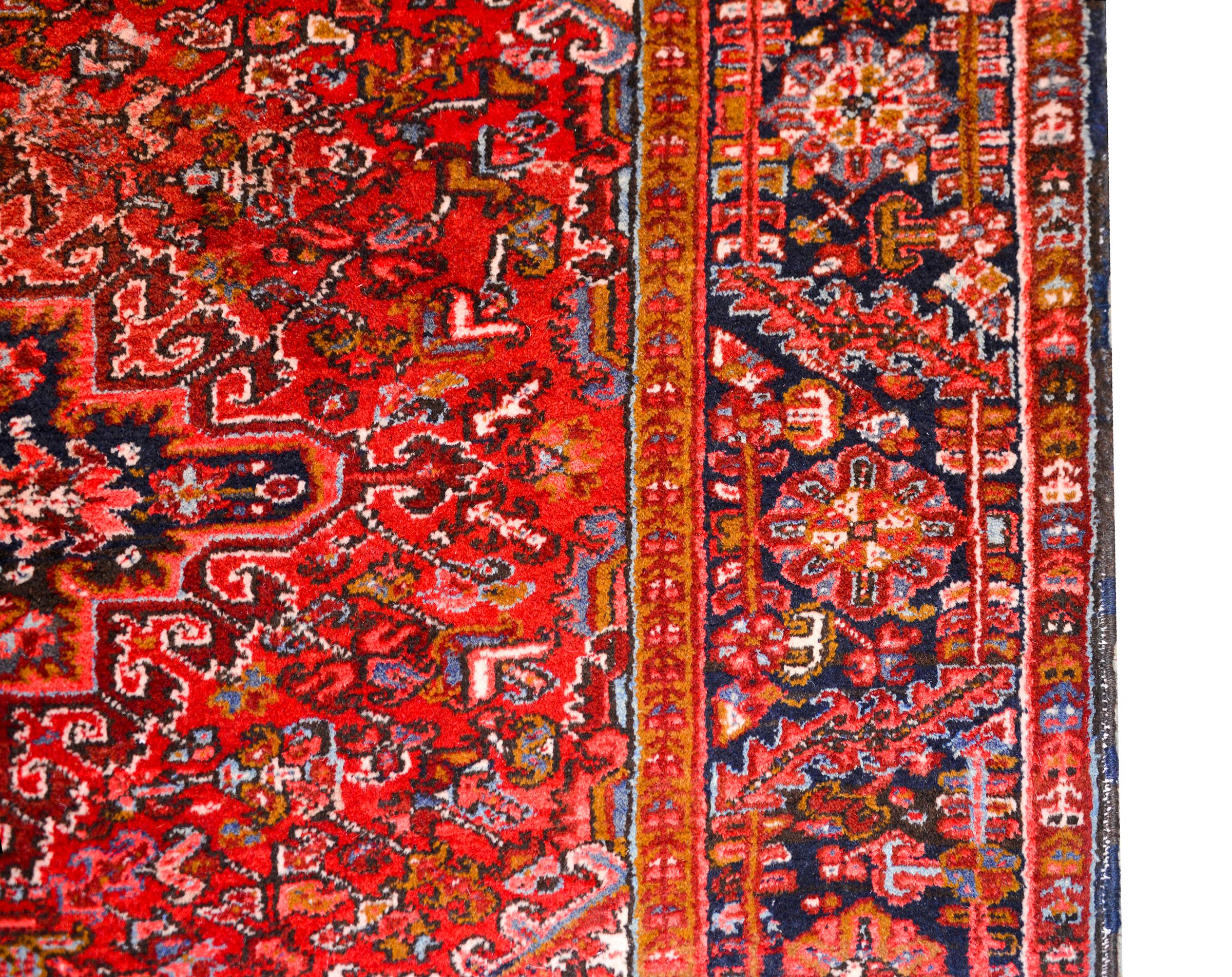 Persischer Heriz-Teppich des späten 20. Jahrhunderts im Zustand „Gut“ im Angebot in Chicago, IL