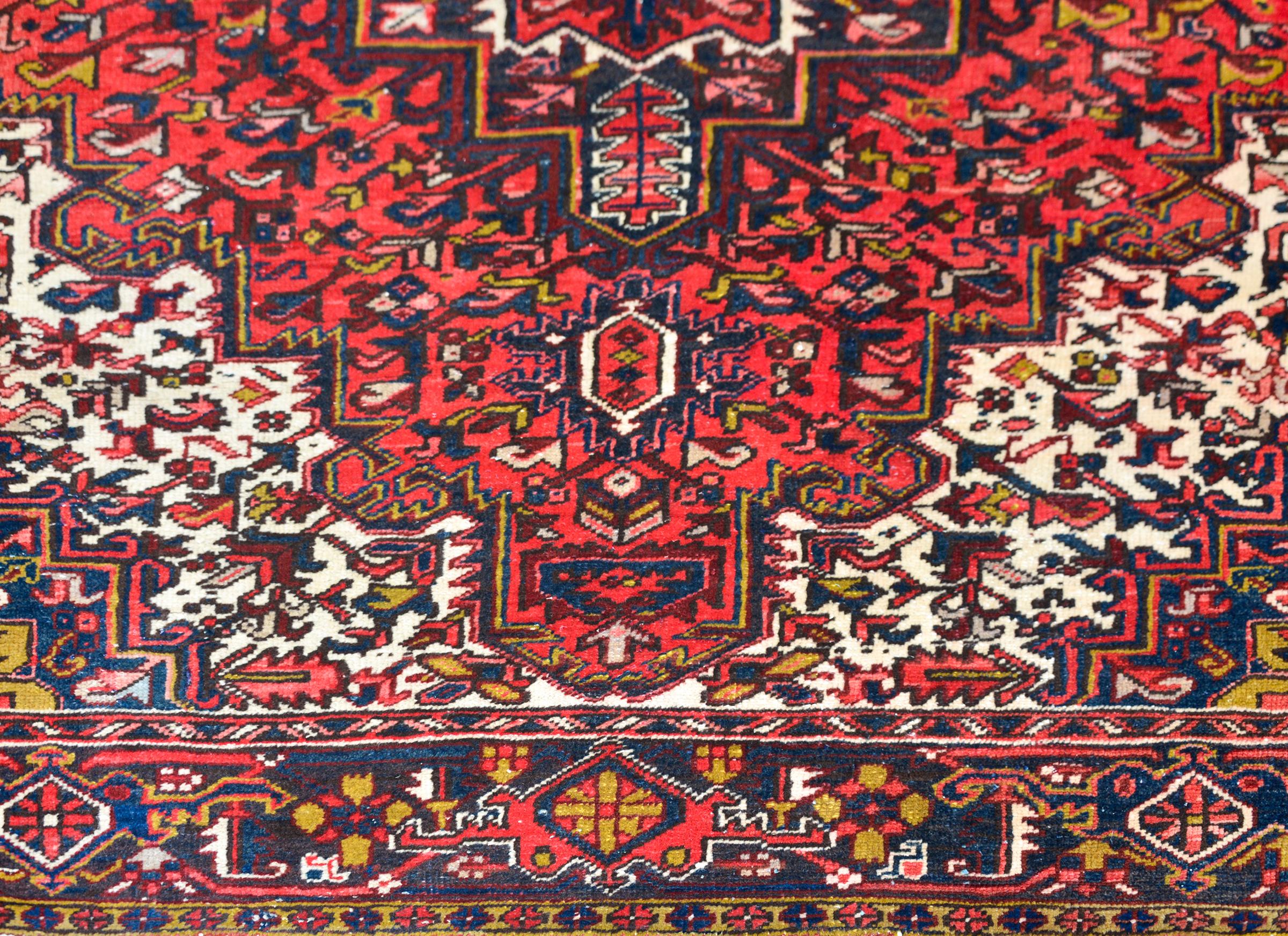 Late 20th Century Persian Heriz Rug For Sale 1