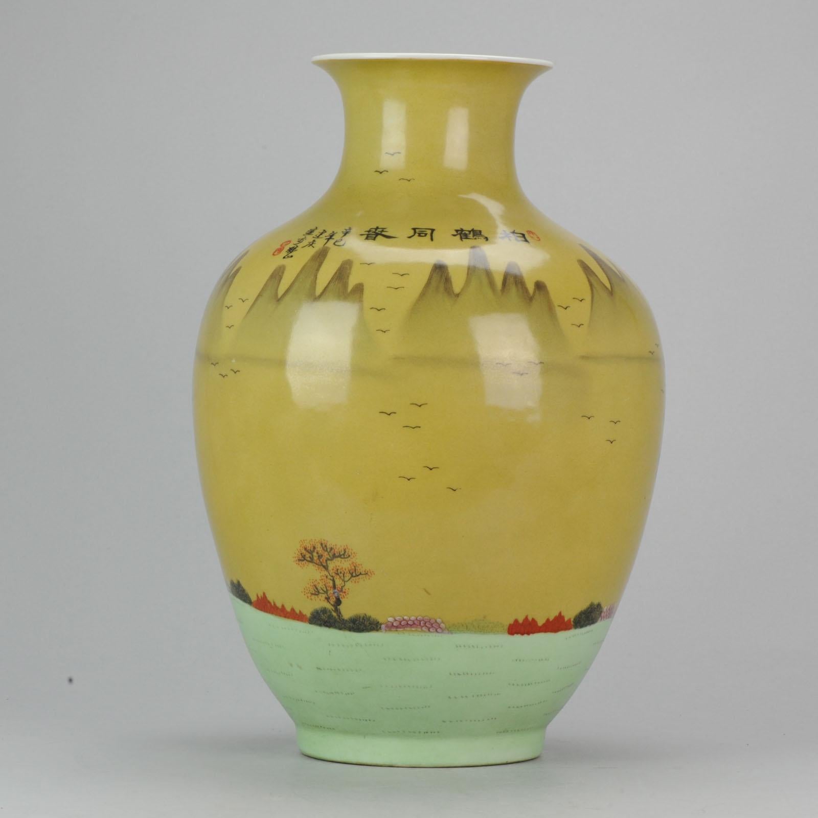 Very nice vase with a stunning decoration. High quality hand painted.

Condition
Overall condition perfect. Size: 400mm height

Period
20th century PRoC (1949 - now).