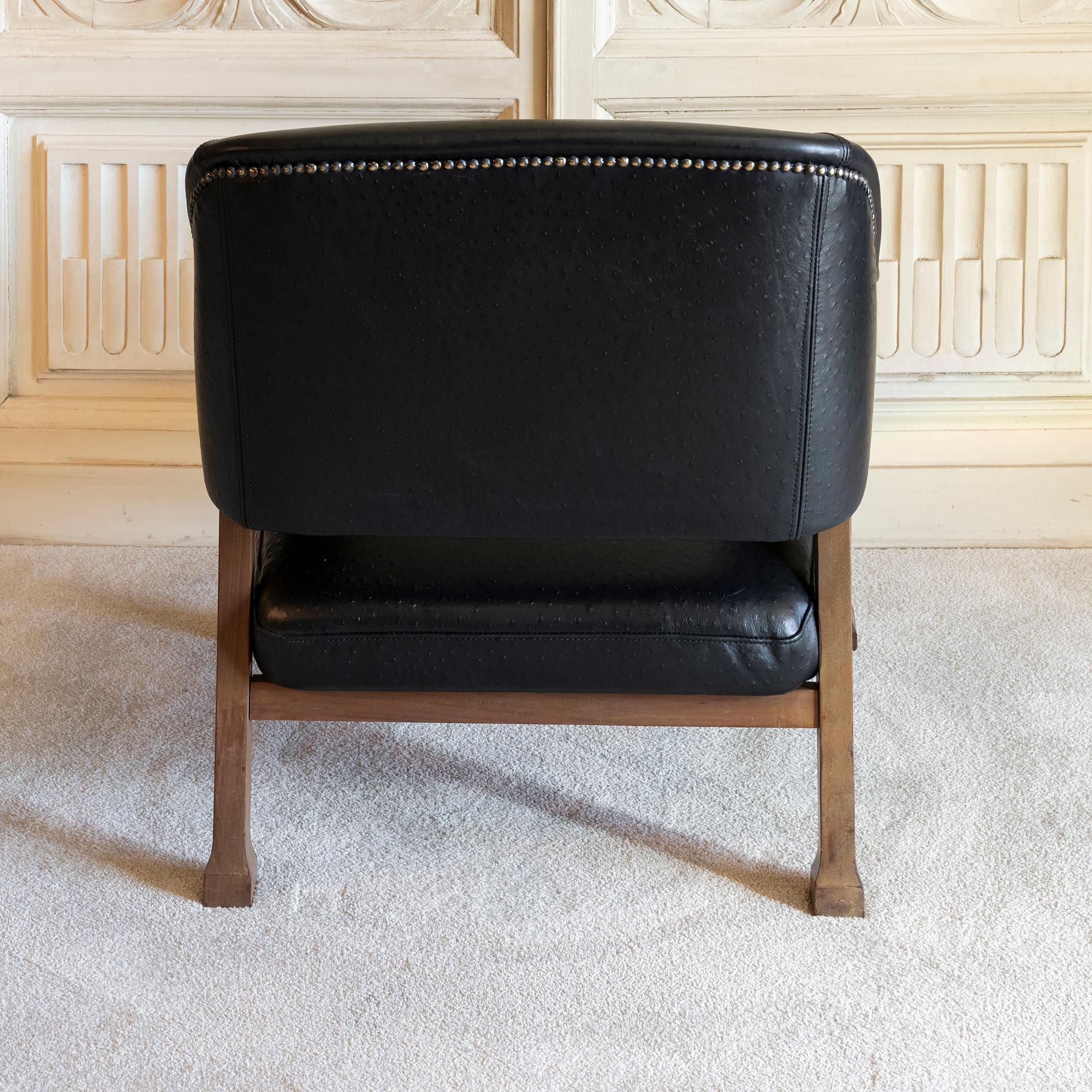 Late 20th Century Raffaella Crespi Italian Armchair Wood and Black Leather For Sale 1