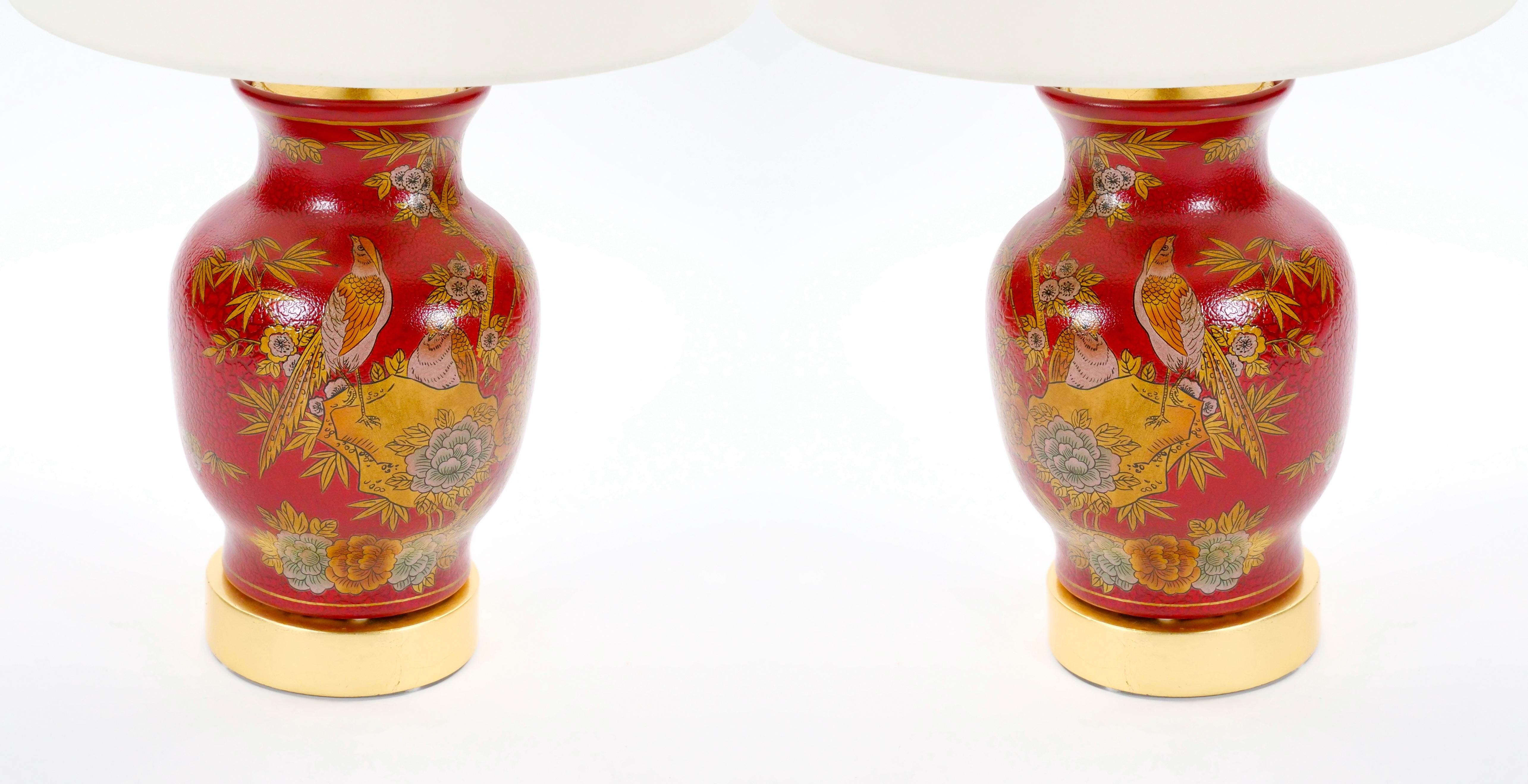 Lampade da tavolo in porcellana rossa e oro dipinte a mano della fine del XX secolo in vendita 7