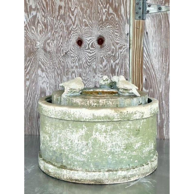 Late 20th Century Regency Cast Concrete Bird Fountain en vente 2