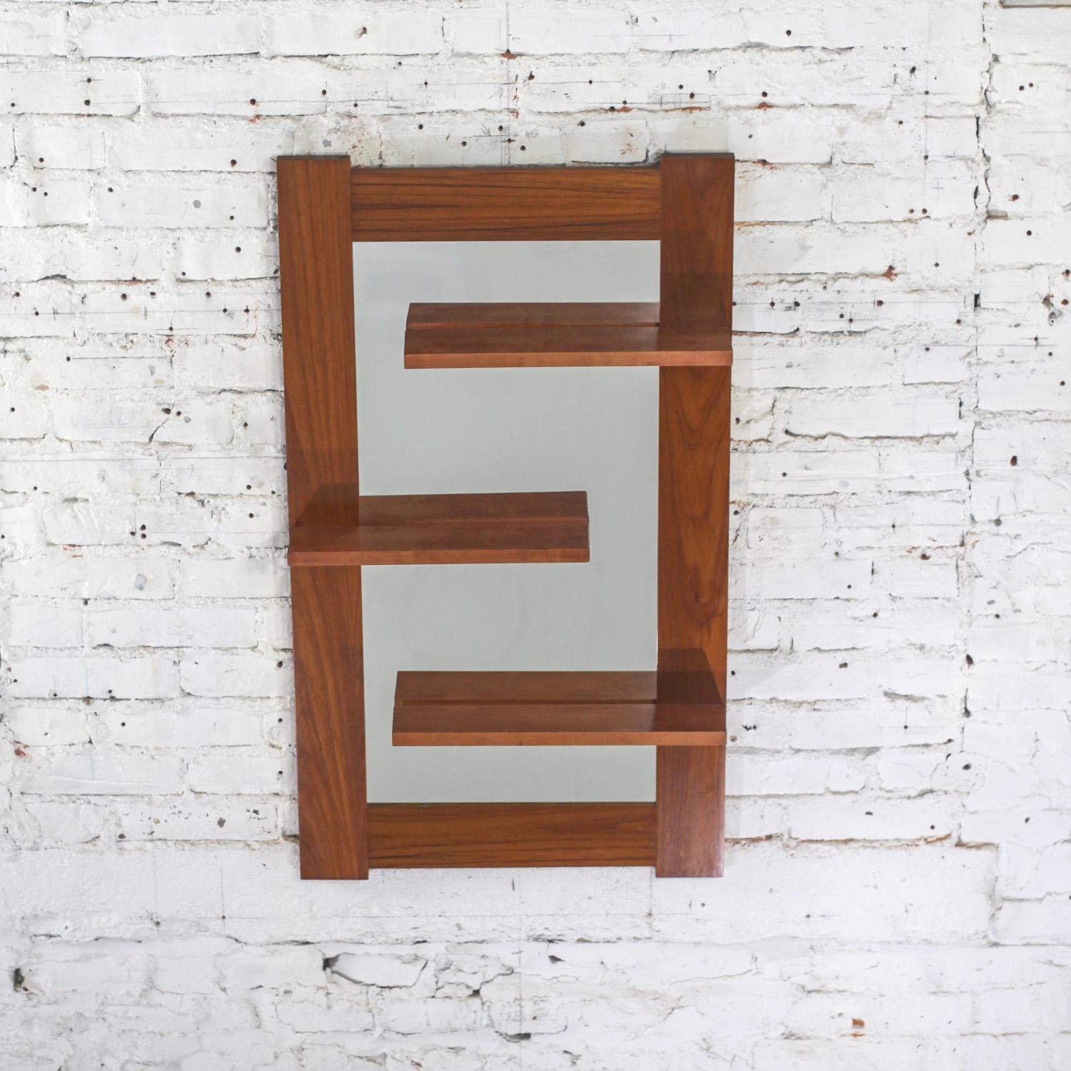 Late-20th Century Scandinavian Modern Teak Wall Mirror w/Display Shelves For Sale 8