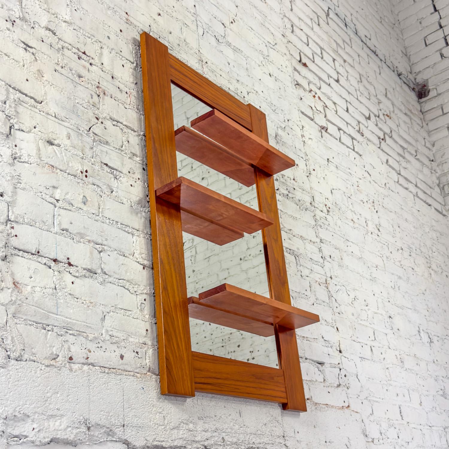Late-20th Century Scandinavian Modern Teak Wall Mirror w/Display Shelves For Sale 14